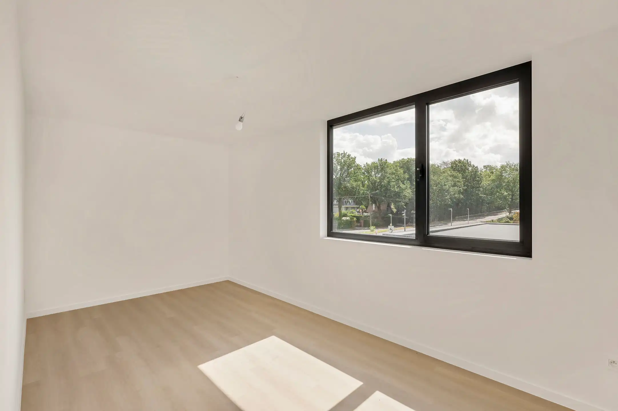 Exclusieve Nieuwbouwwoning met Hoogwaardige Materialen foto 16