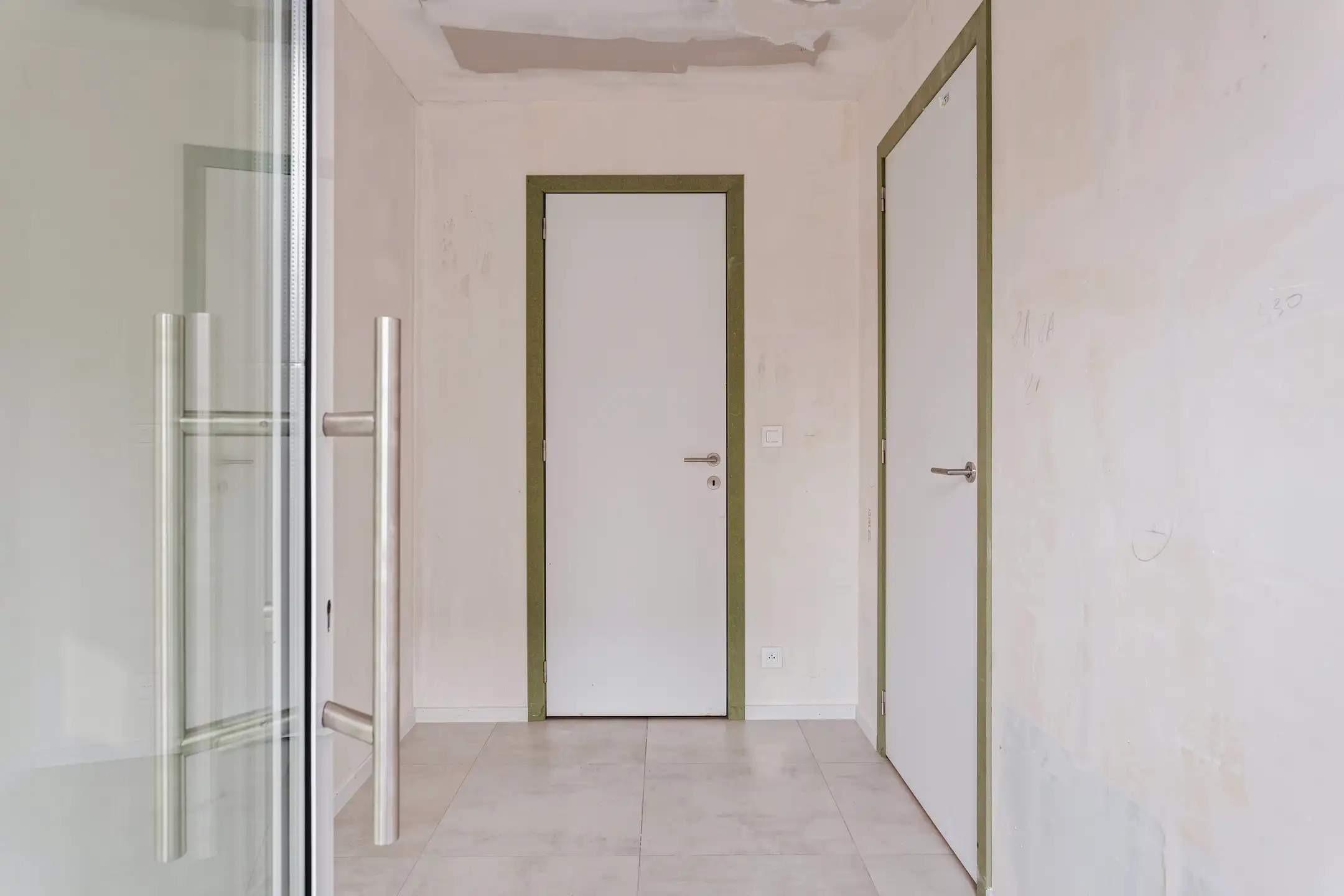 Gelijkvloers nieuwbouwappartement met tuin foto 3