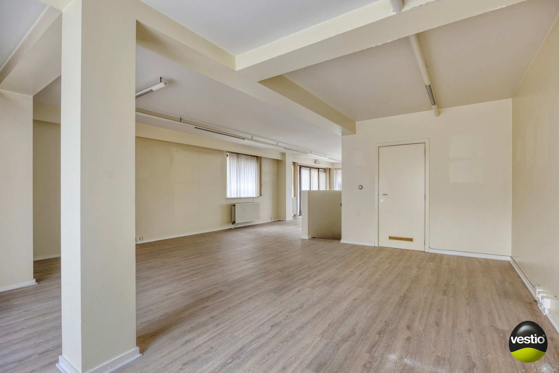 Kantoorruimte van privatieve kelder - 100 m² foto 5