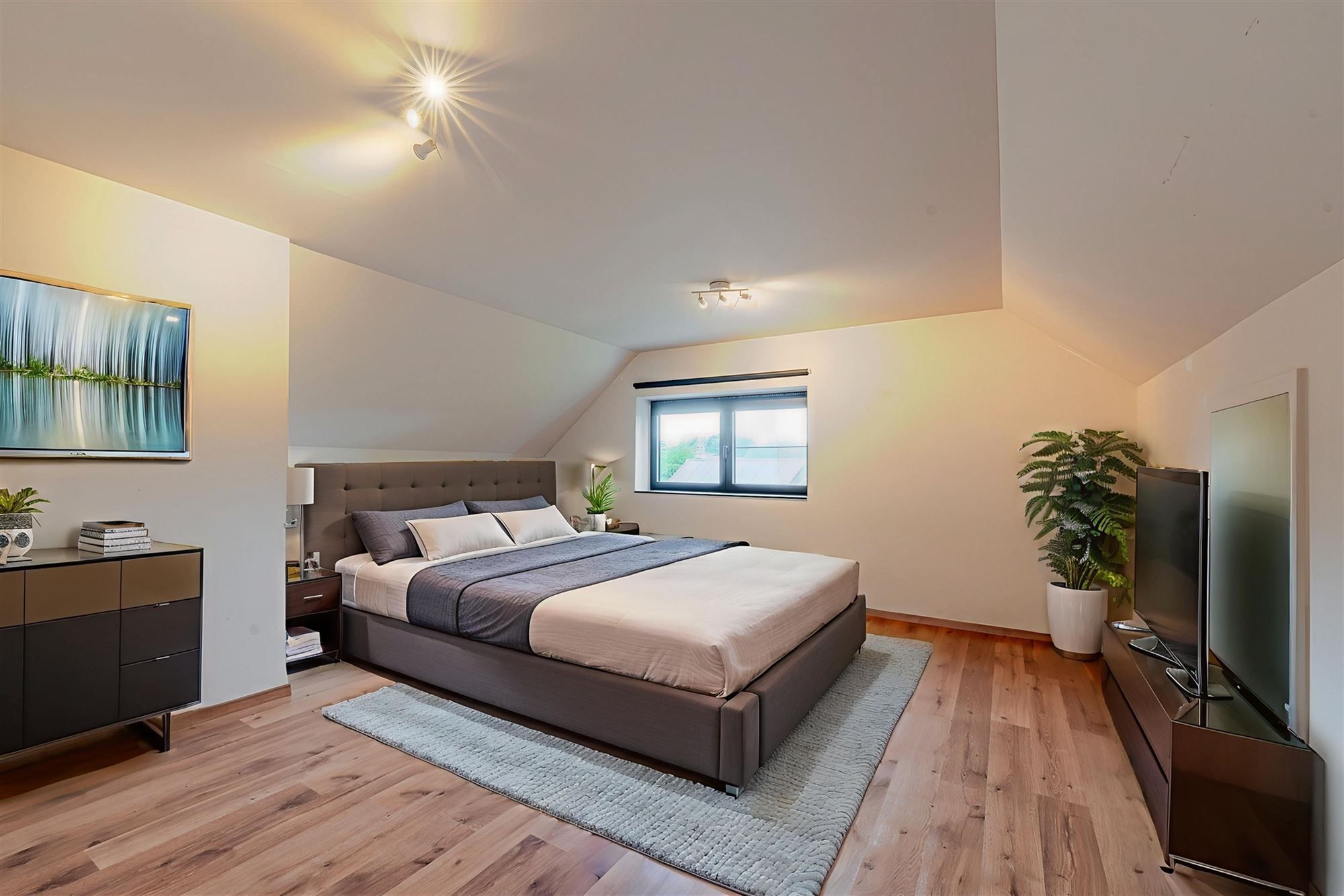 Moderne luxe en comfort in recente woning met 4 slaapkamers foto 22