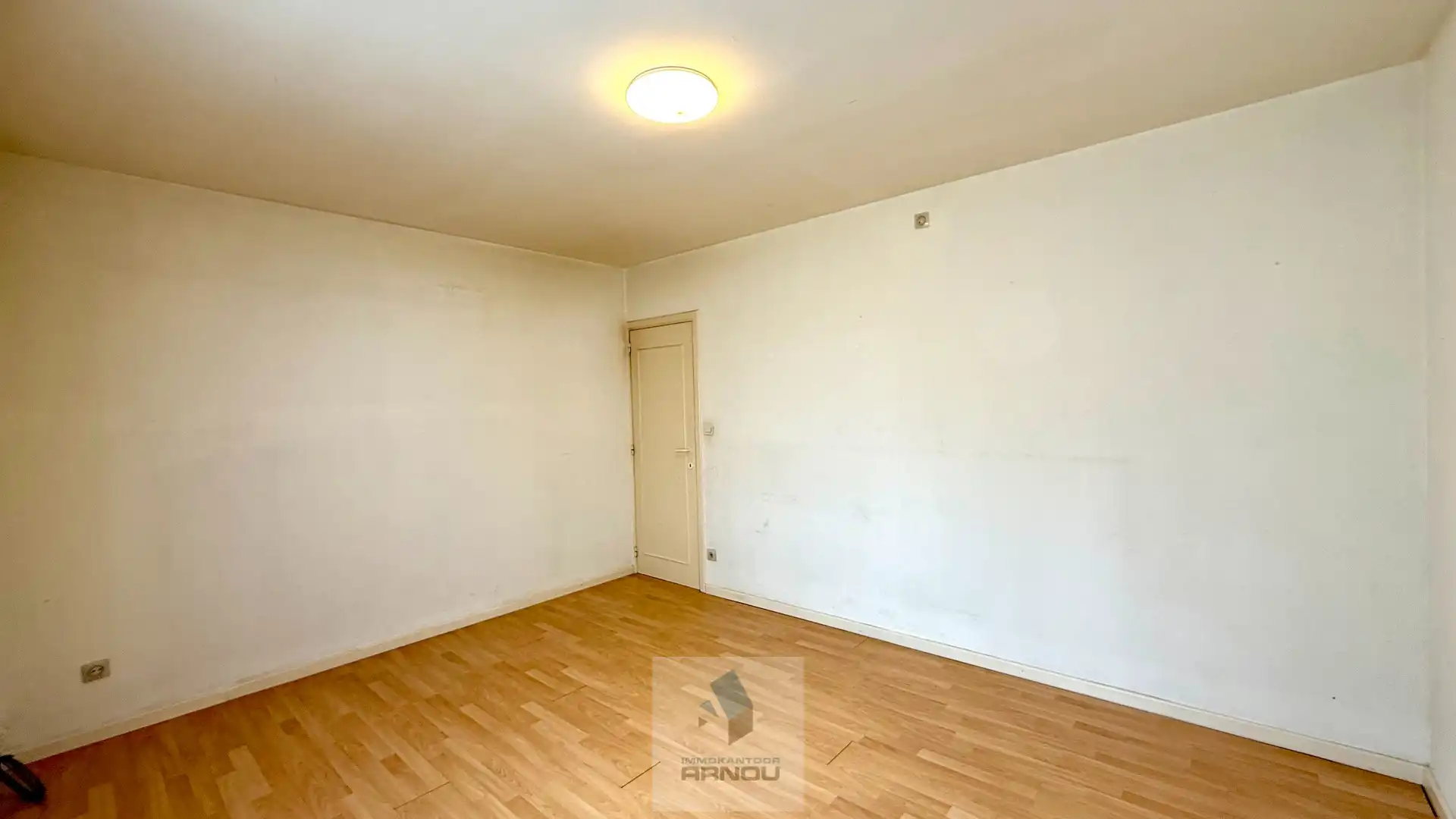 Ruim en lichtrijk appartement met 3 slaapkamers foto 12
