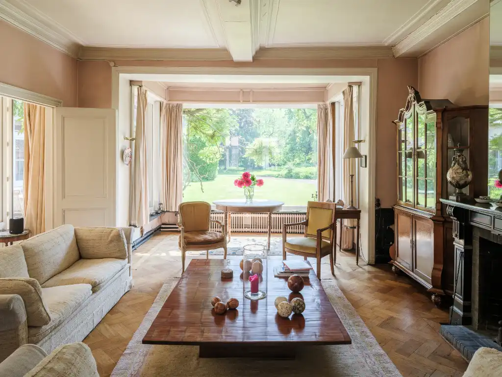 Bijzonder ruime en karaktervolle herenwoning met prachtige parktuin van ca. 6.800 m² in Oostakker foto 5