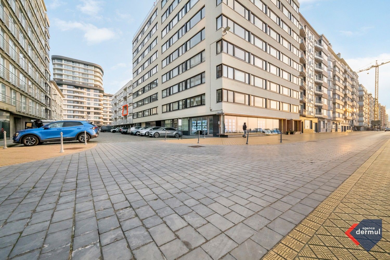 RESIDENTIE MESSIDOR foto {{pictureIndex}}