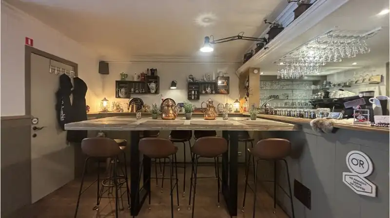 Overname instapklare Ontbijt- Lunchzaak en Tearoom met Terras in Sint-Kruis Brugge foto 5