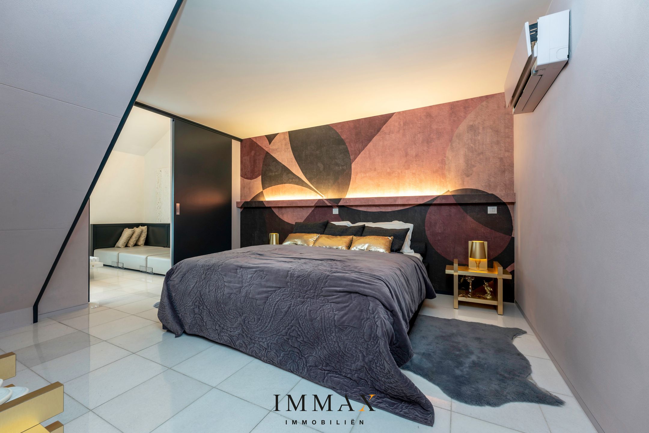 Exclusieve privé-woning met b&b, welness en magazijn foto 6