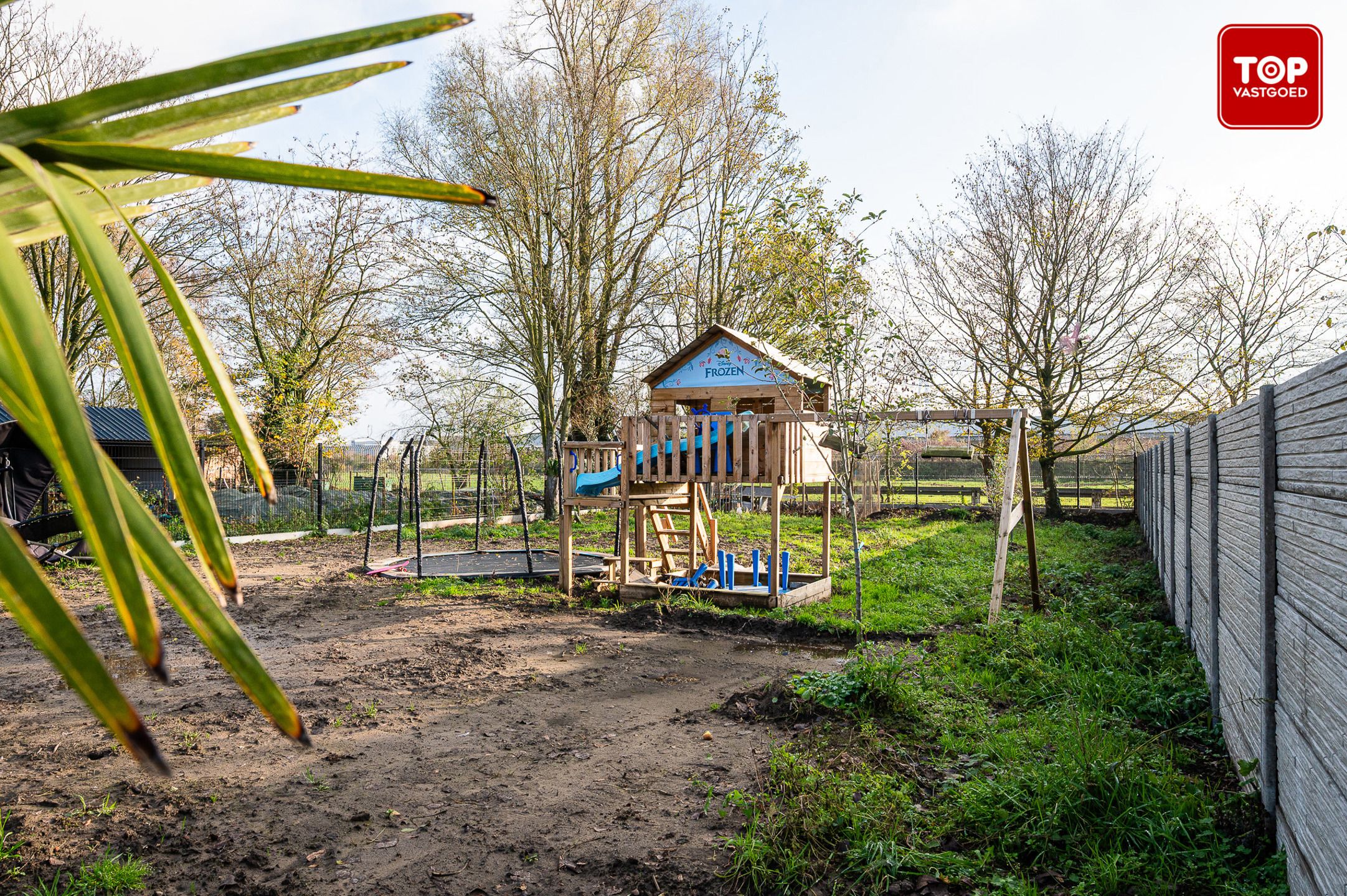 Statige alleenstaande woning met 4 slaapkamers op een perceel van 1591 m² foto 28