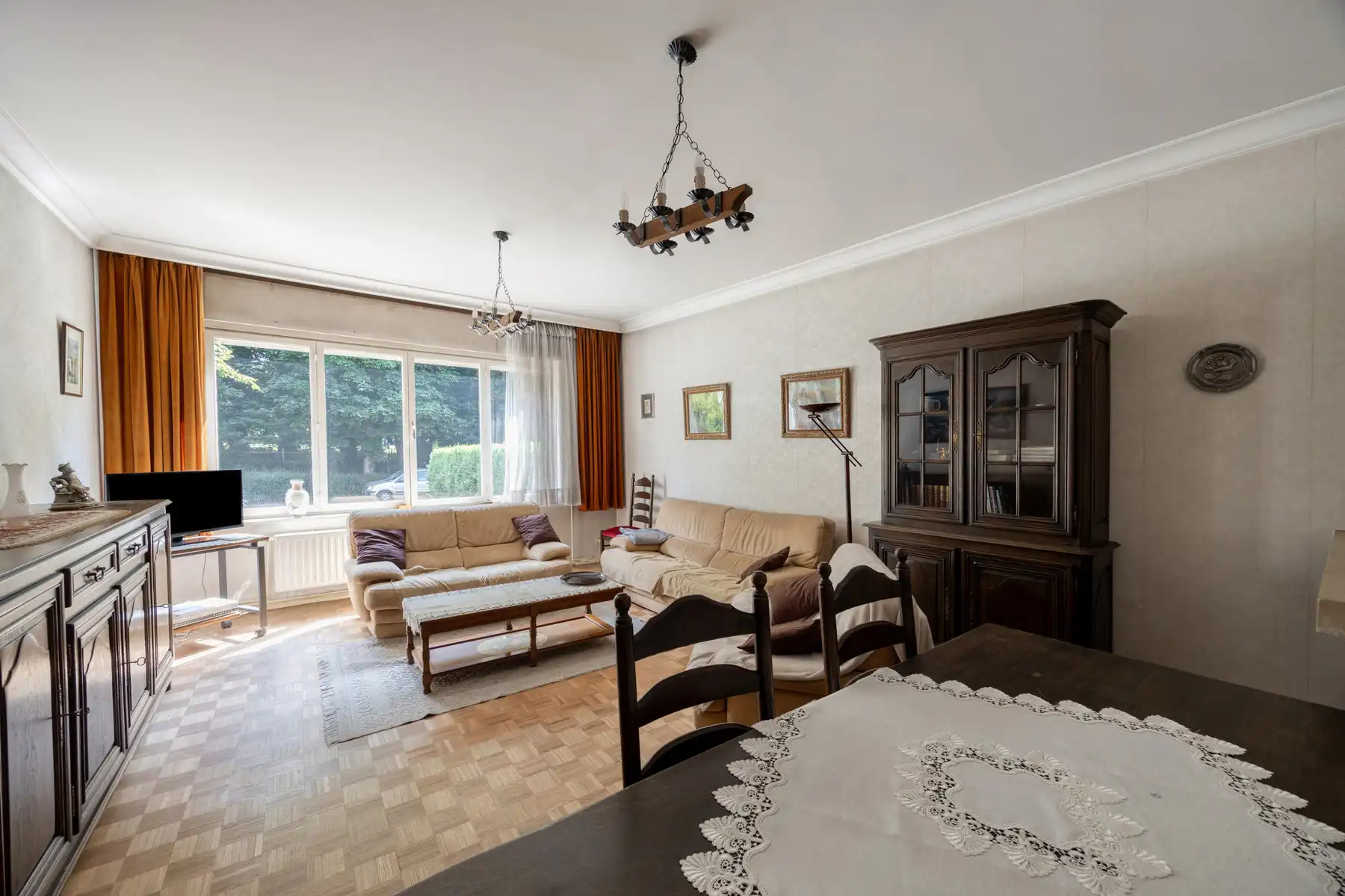 Goed gelegen gelijkvloersappartement met 2 slaapkamers foto 8