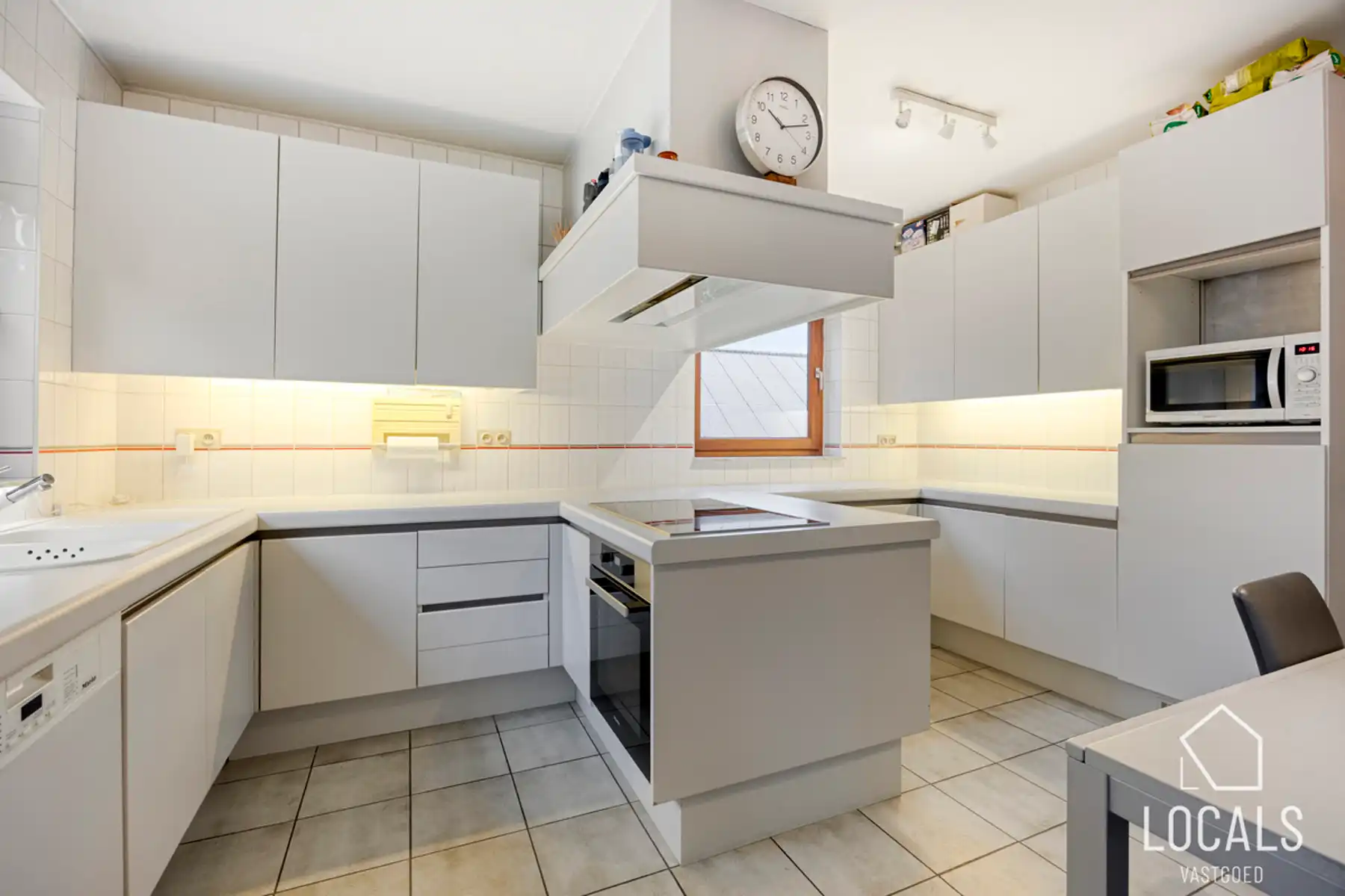 Wonen in alle rust met prachtig uitzicht foto 3