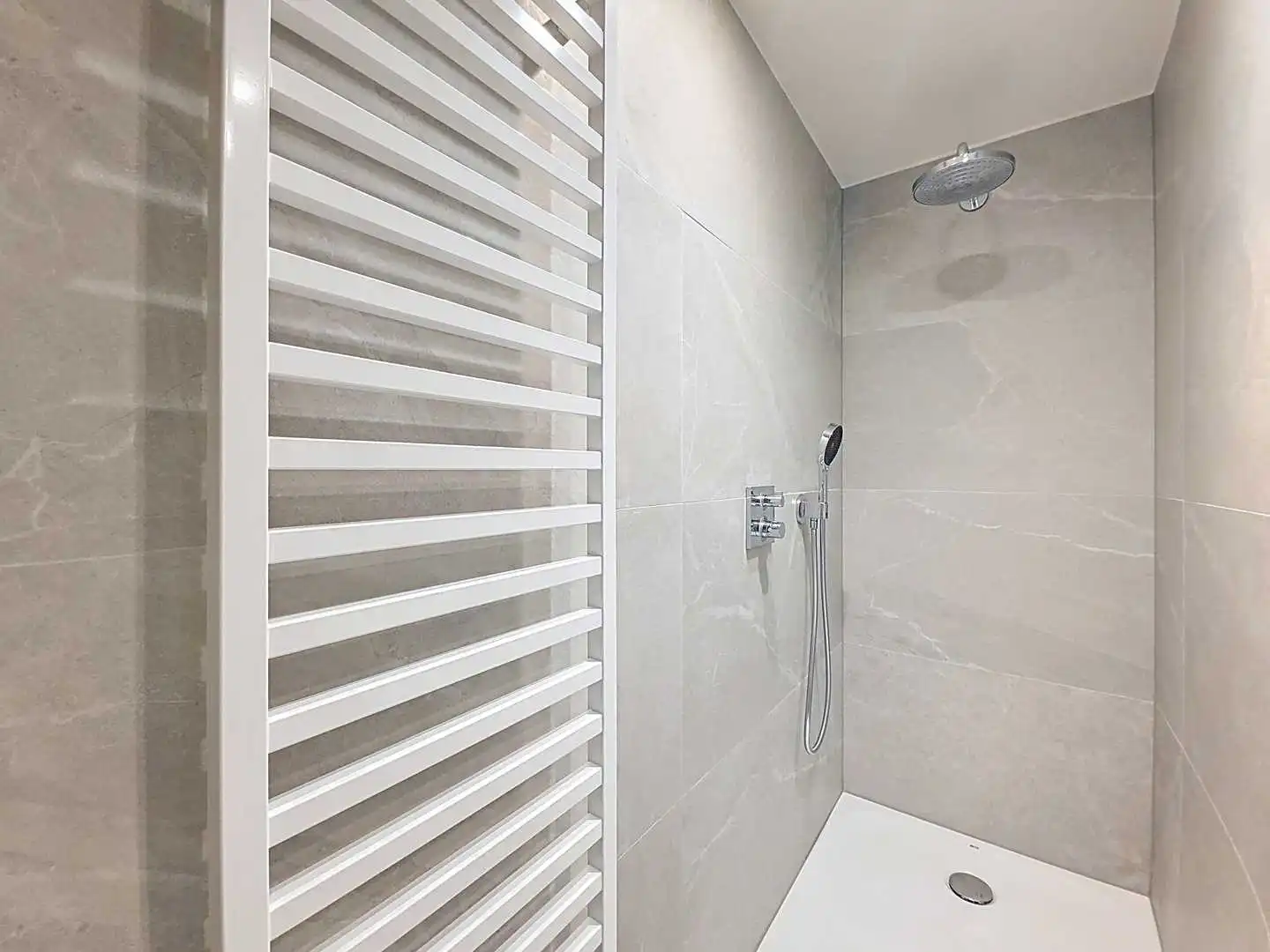 luxueus duplexappartement met 2 terrassen foto 10