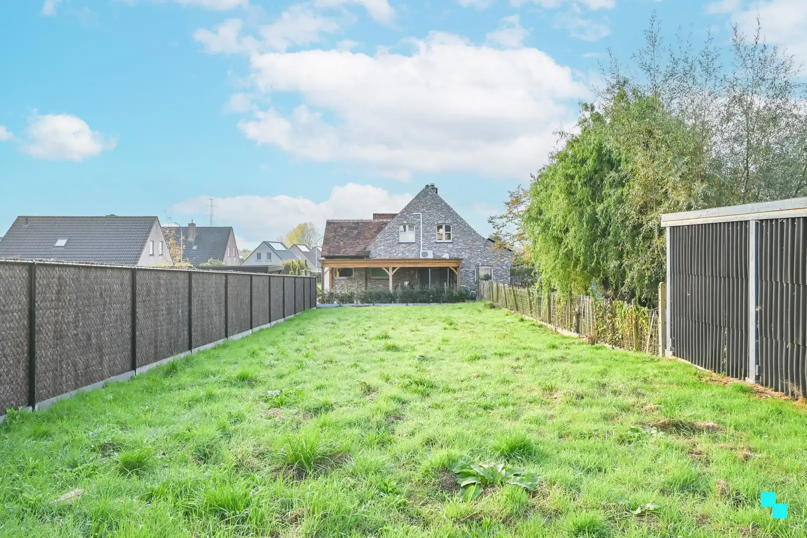 Ruime halfopen bebouwing in Zwevegem foto 9