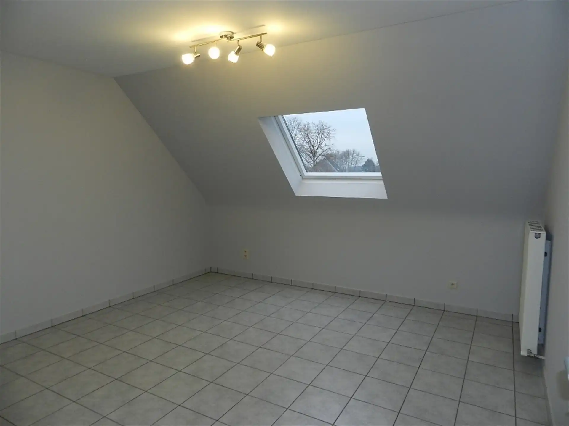 Appartement met groot terras gelegen op tweede verdieping van residentie “De Klaproos”. foto 5