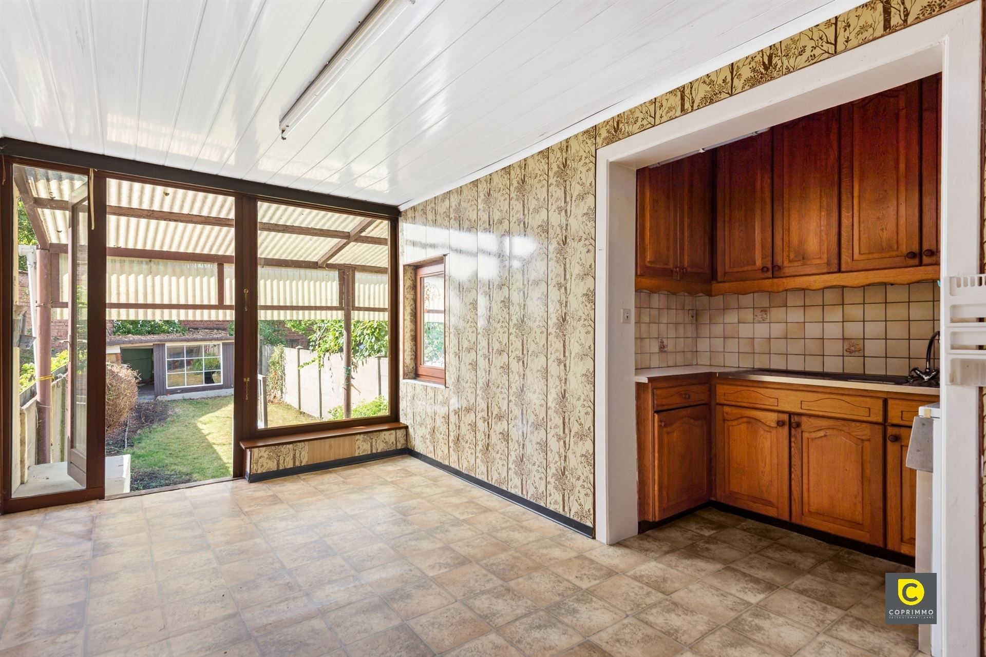 Te renoveren 4 slpks woning met tuin! foto 4