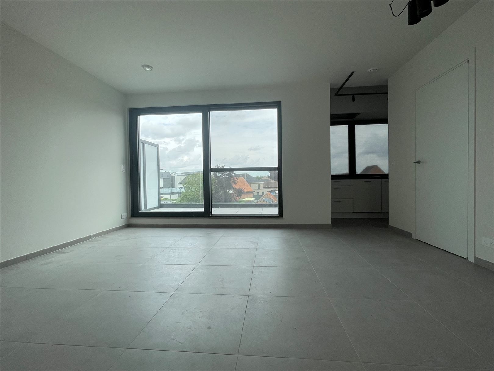 Wonen in stijl 6 luxueuze nieuwbouwappartementen te huur vanaf 1 juli 2025 In Buggenhout (Opstal) foto 2