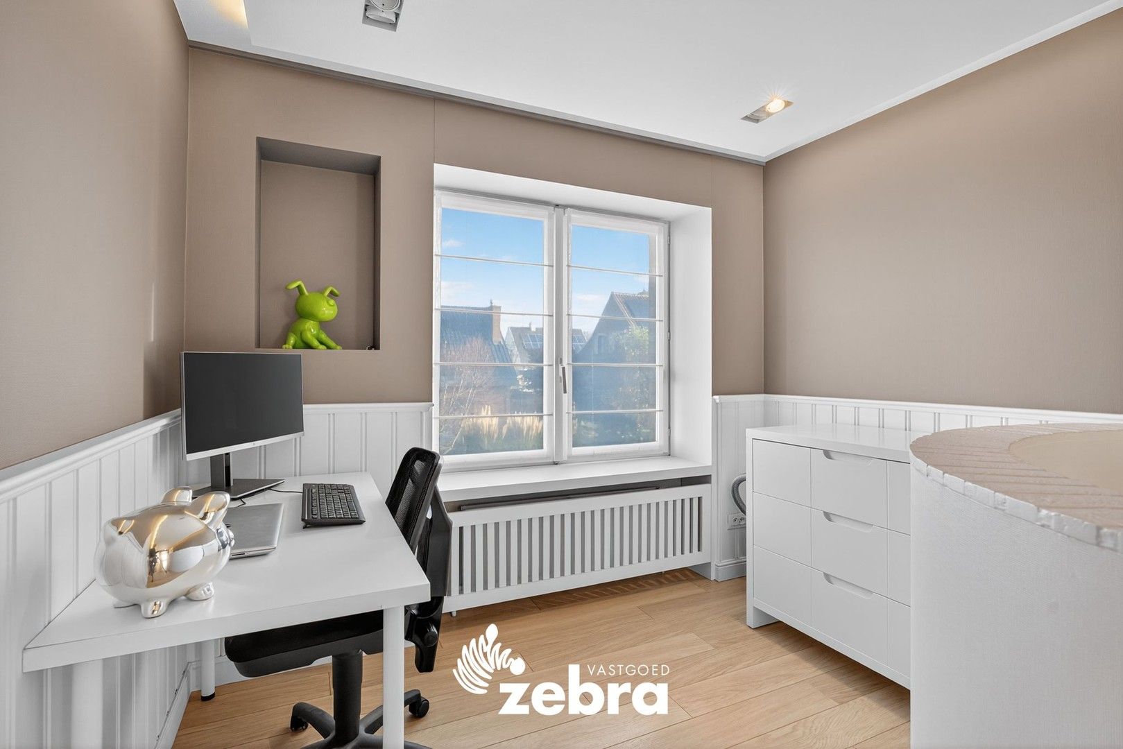 Energiezuinige halfopen bebouwing met zuidwestgerichte tuin te Kortrijk (Marke)! foto 21