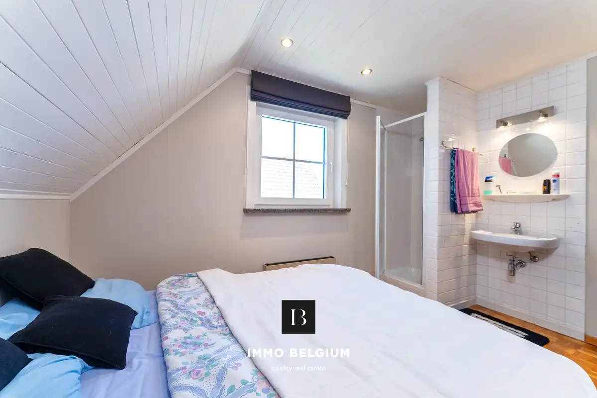 Prachtige woning op ruim perceel met bijgebouw foto 15