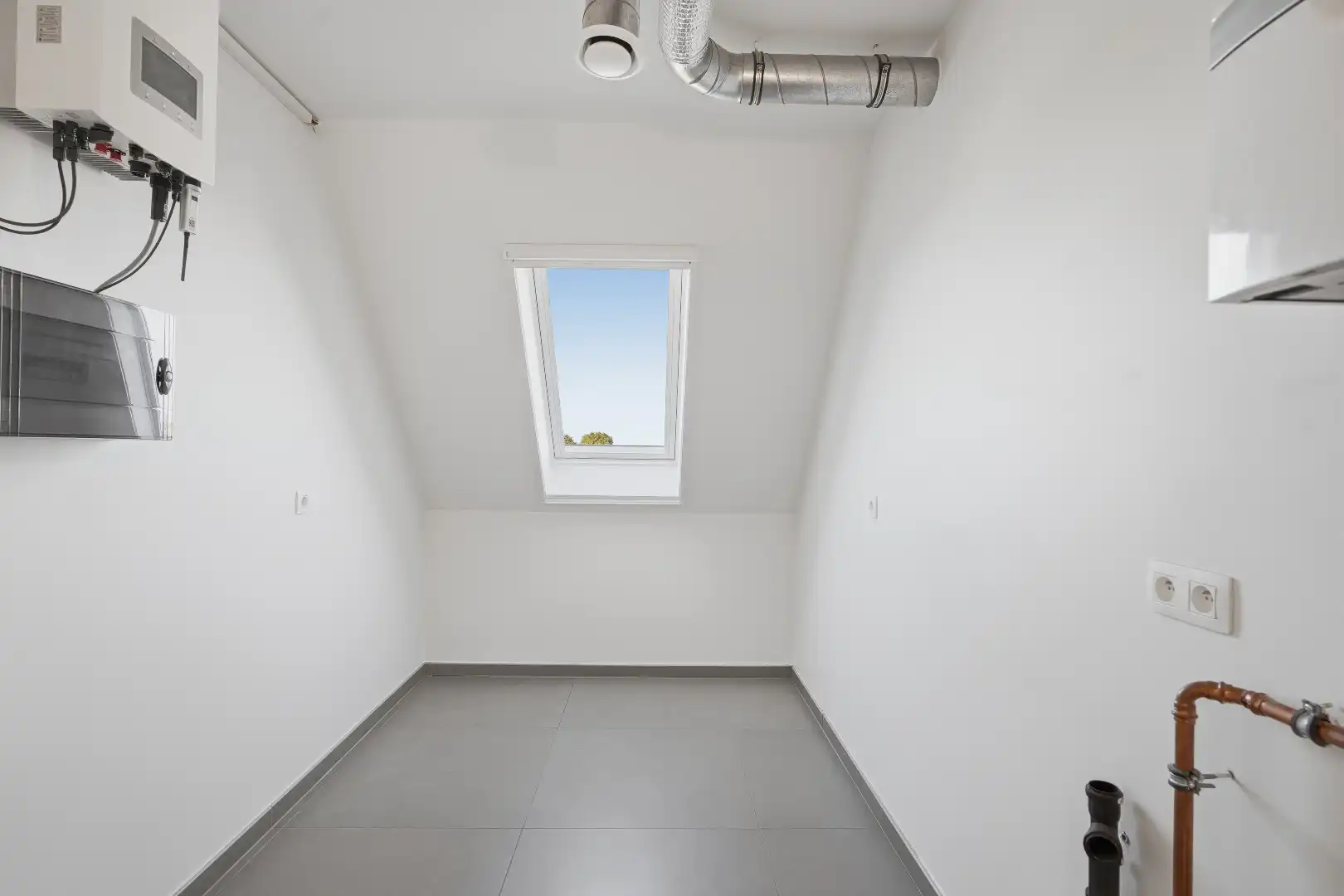 KIJKDAG 25 oktober van 10u tot 12u & 14u tot 16u - Ruim instapklaar nieuwbouwappartement (167 m²) met 3 slaapkamers en groot terras in centrum Eernegem foto 12