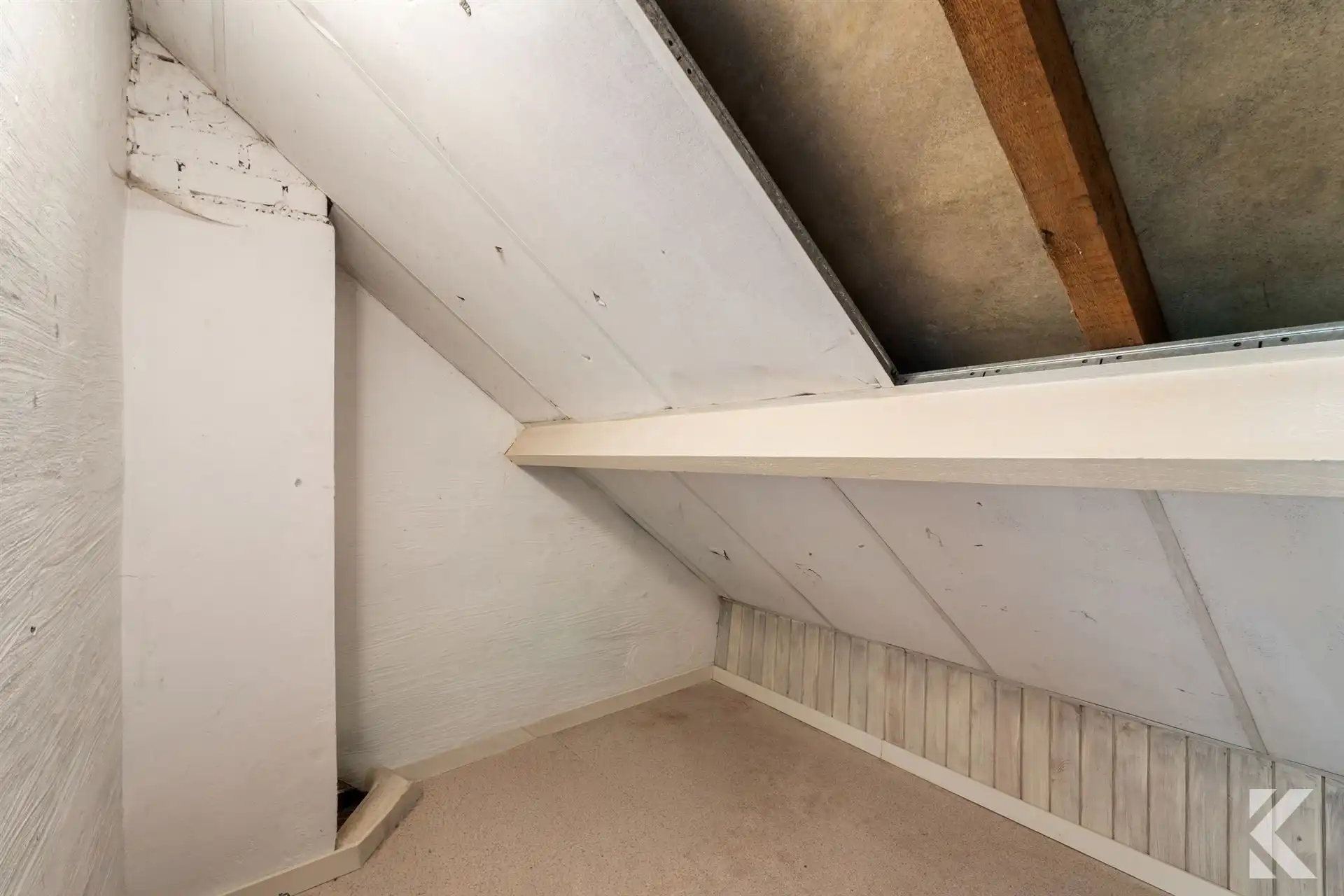 Ruime gezinswoning met vernieuwde basis foto 15