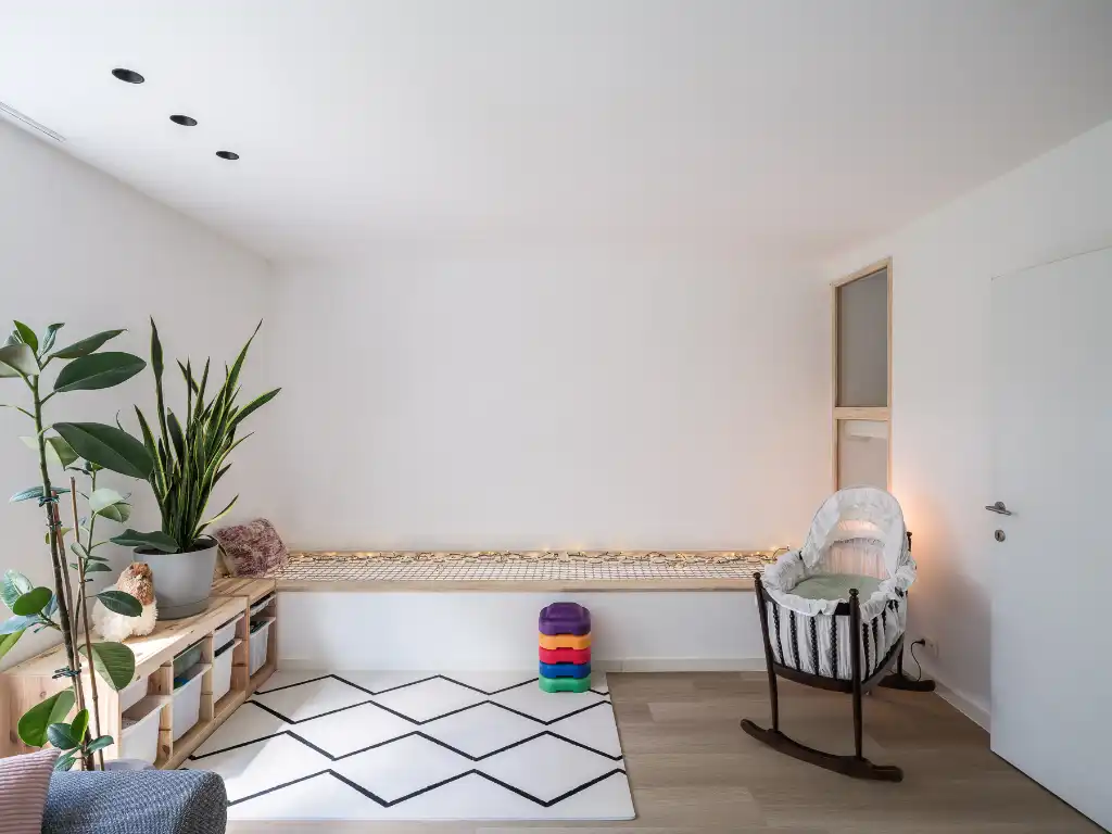 Karaktervol gerenoveerde gezinswoning met o.m. vier slaapkamers en twee badkamers foto 14