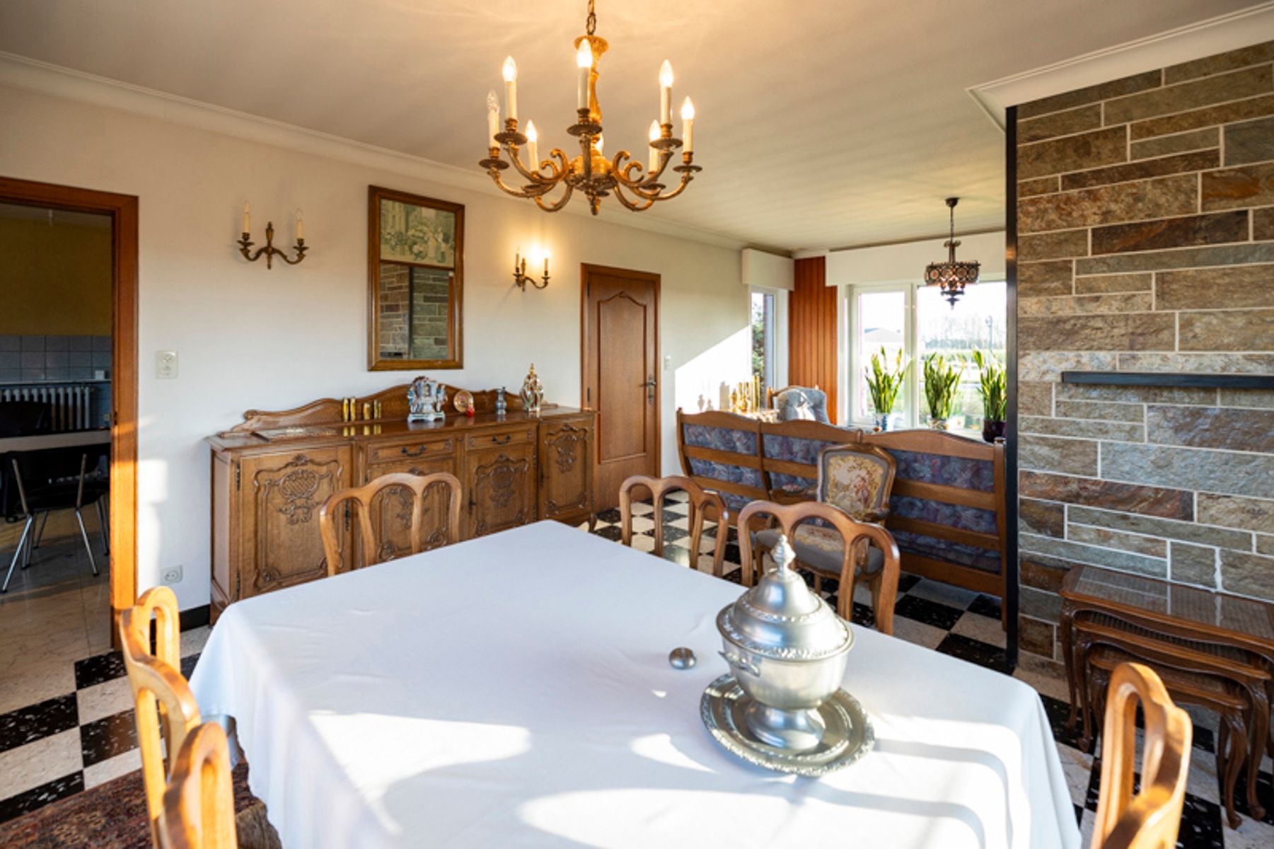 Bungalow te koop foto 8