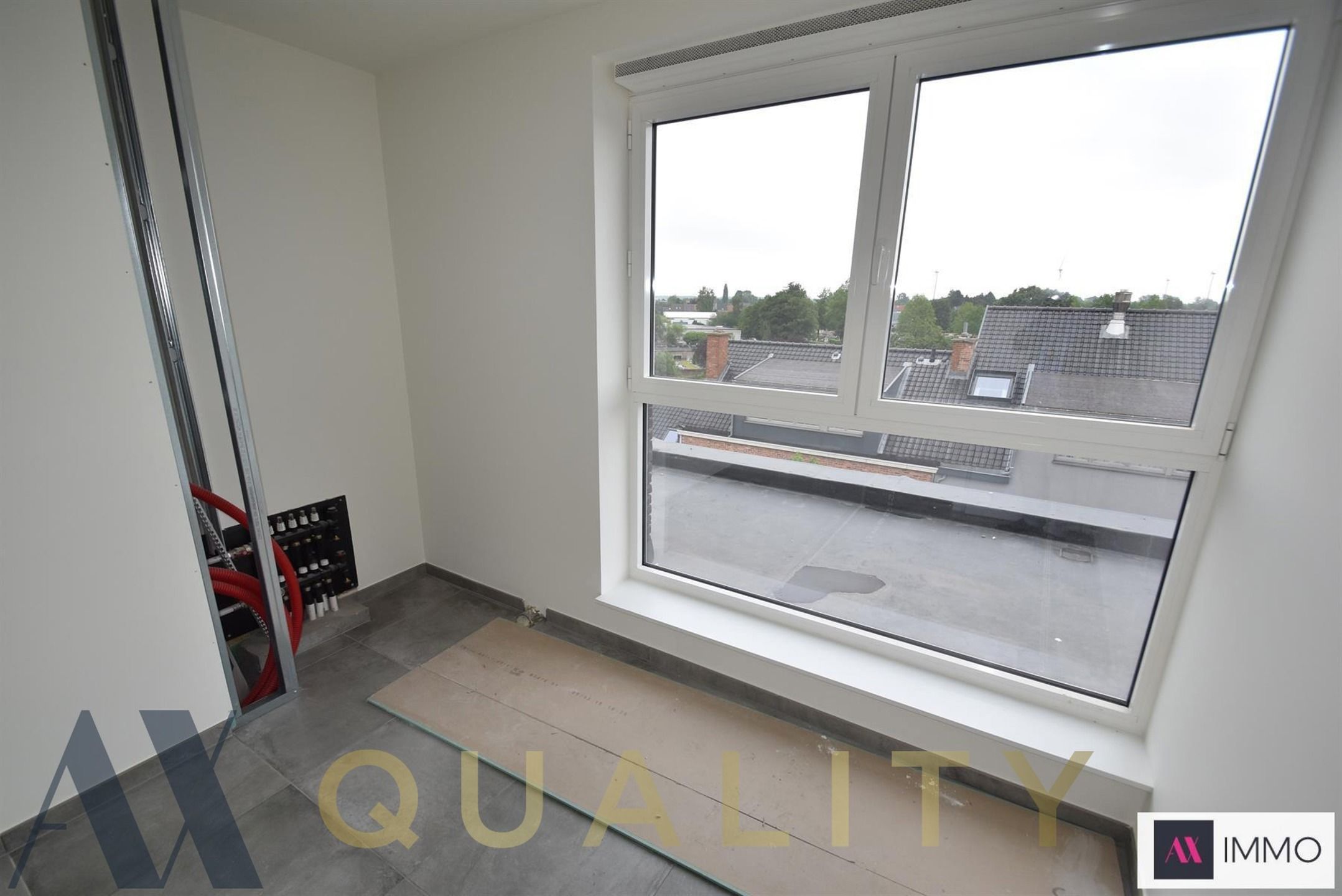 Recent 3 slpk. duplex appt. met  terr.,  2 autostpltsn., private berging, lift en gem. fietsenstalling foto 15