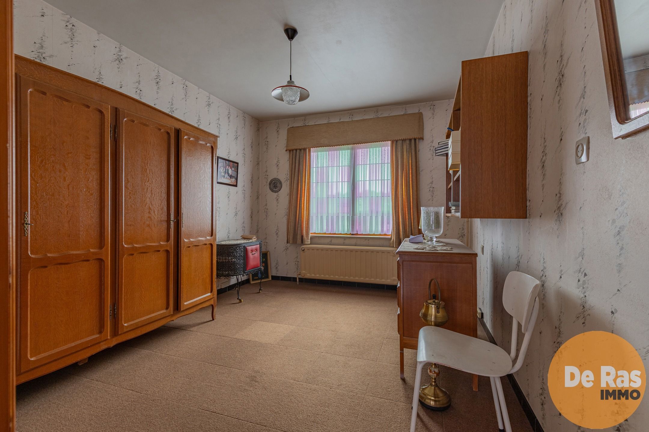 RESSEGEM - Stevige gezinswoning met 3 slpks, tuin en garage foto 13