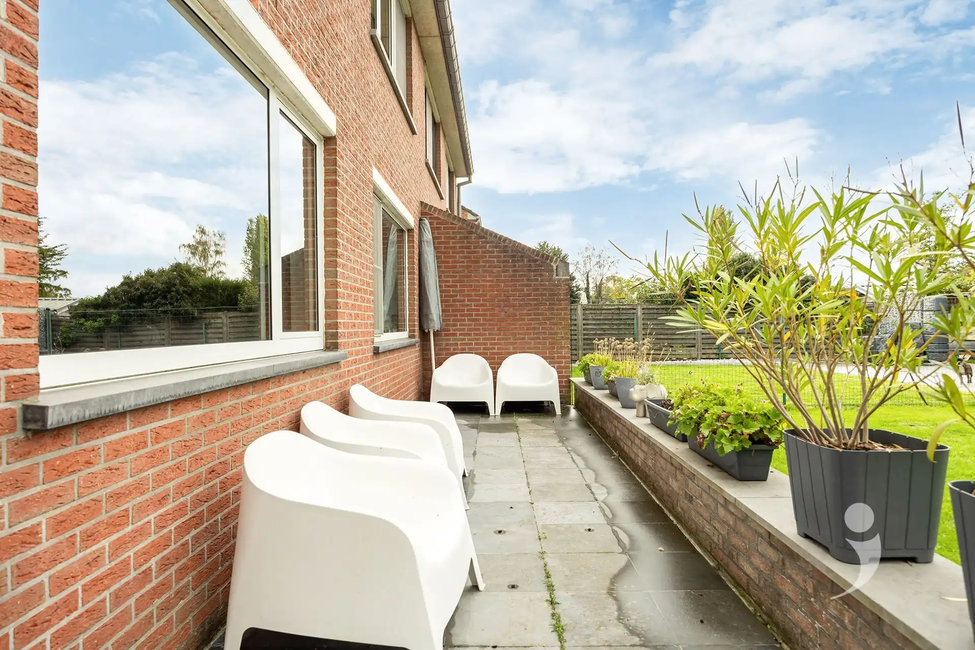 Rustig en uitstekend gelegen woning met 4 slaapkamers foto 27