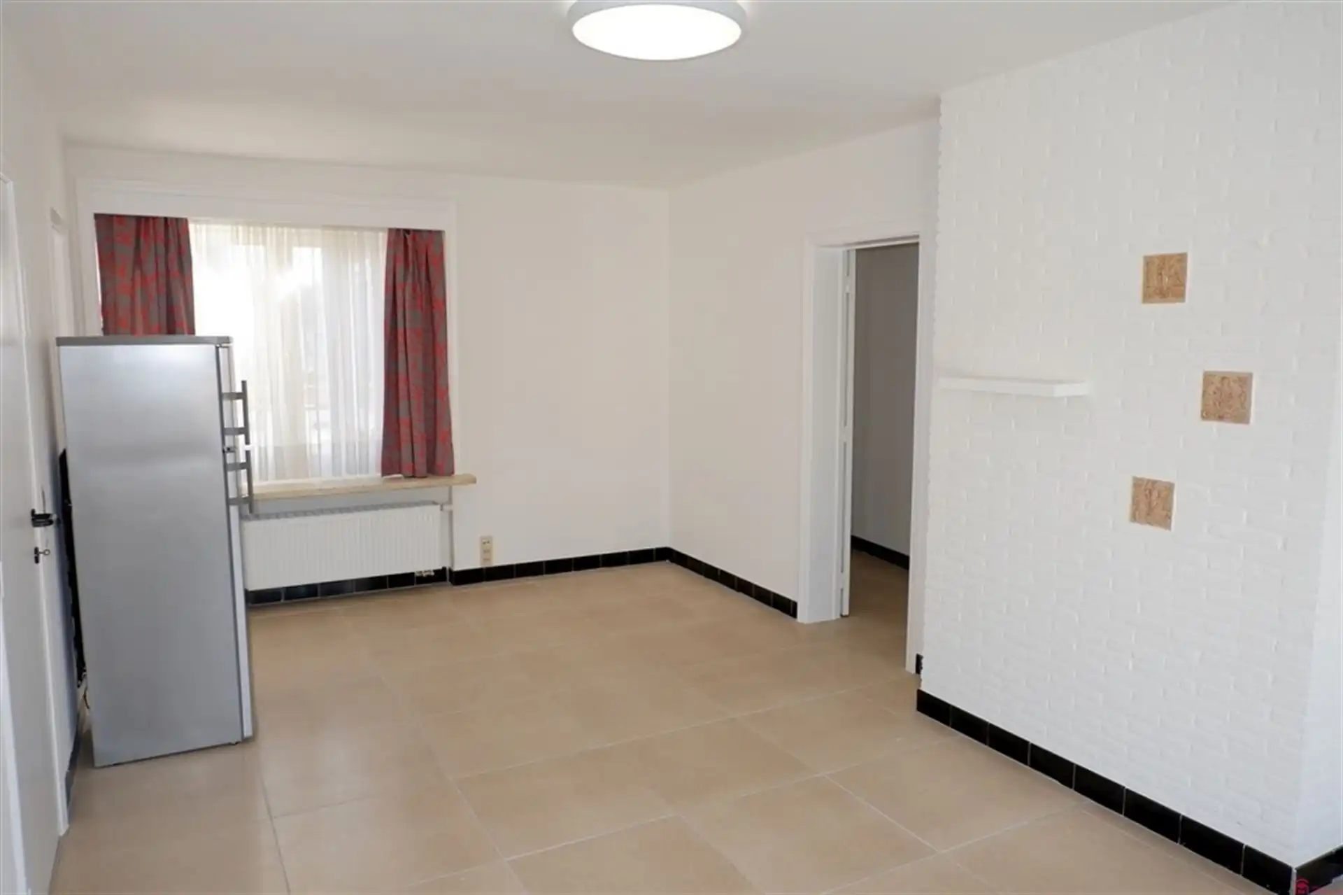 Appartement dicht bij centrum & station Kortrijk foto 4