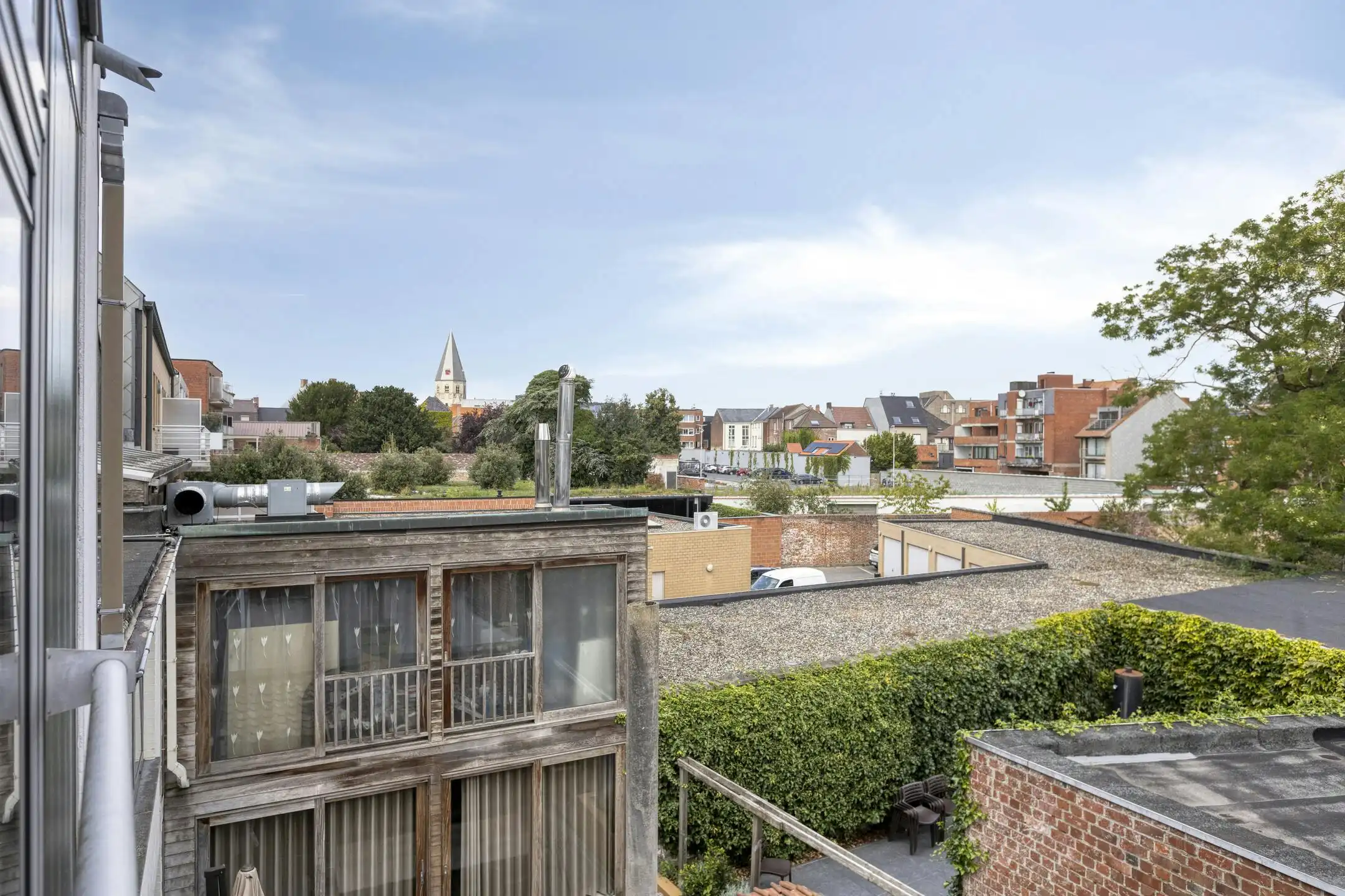 Uniek huis te koop van ca. 367m² in centrum Torhout foto 11