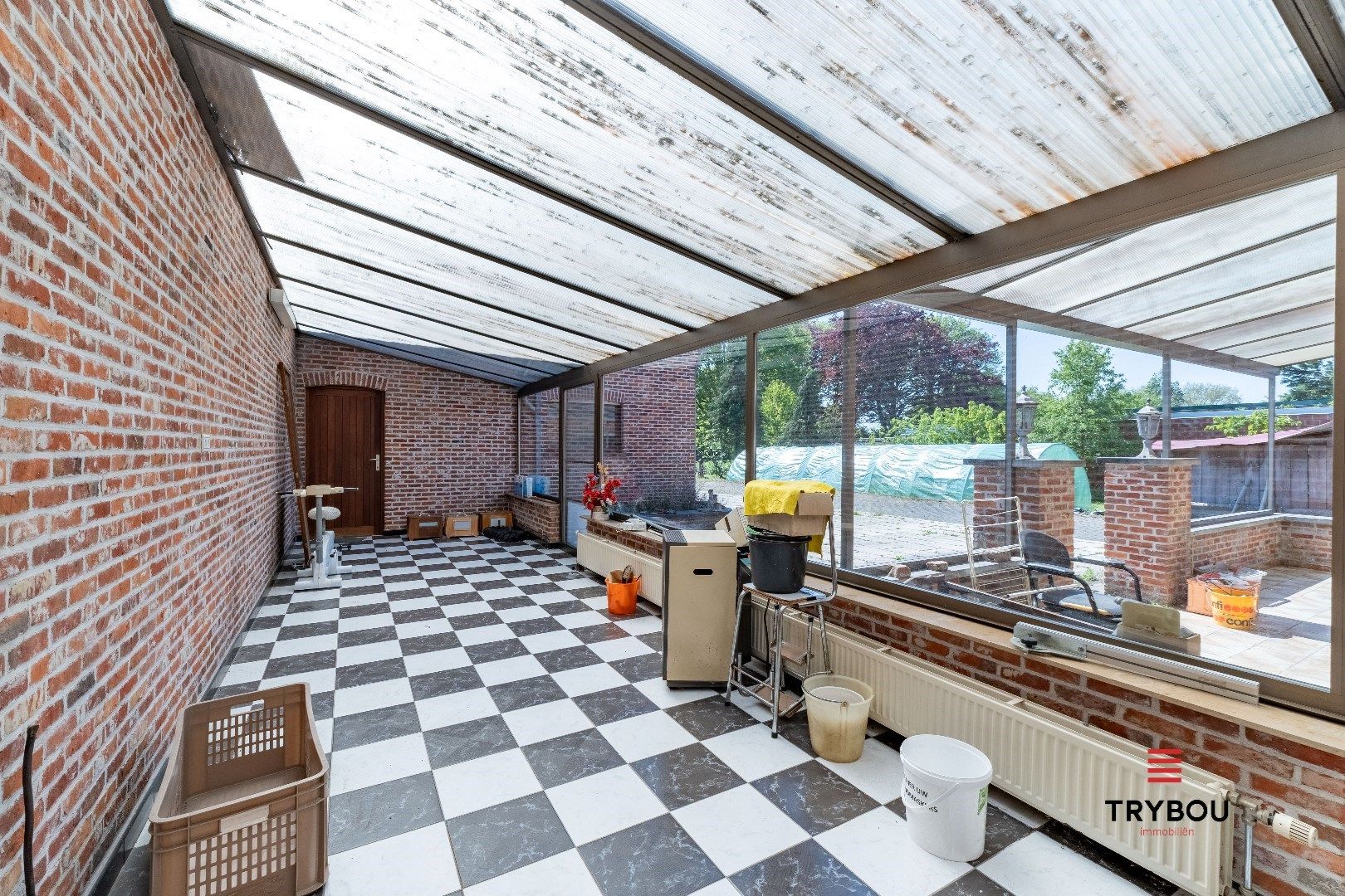 Ruime woning op ruim perceel grond in Centrum Houthulst foto 9
