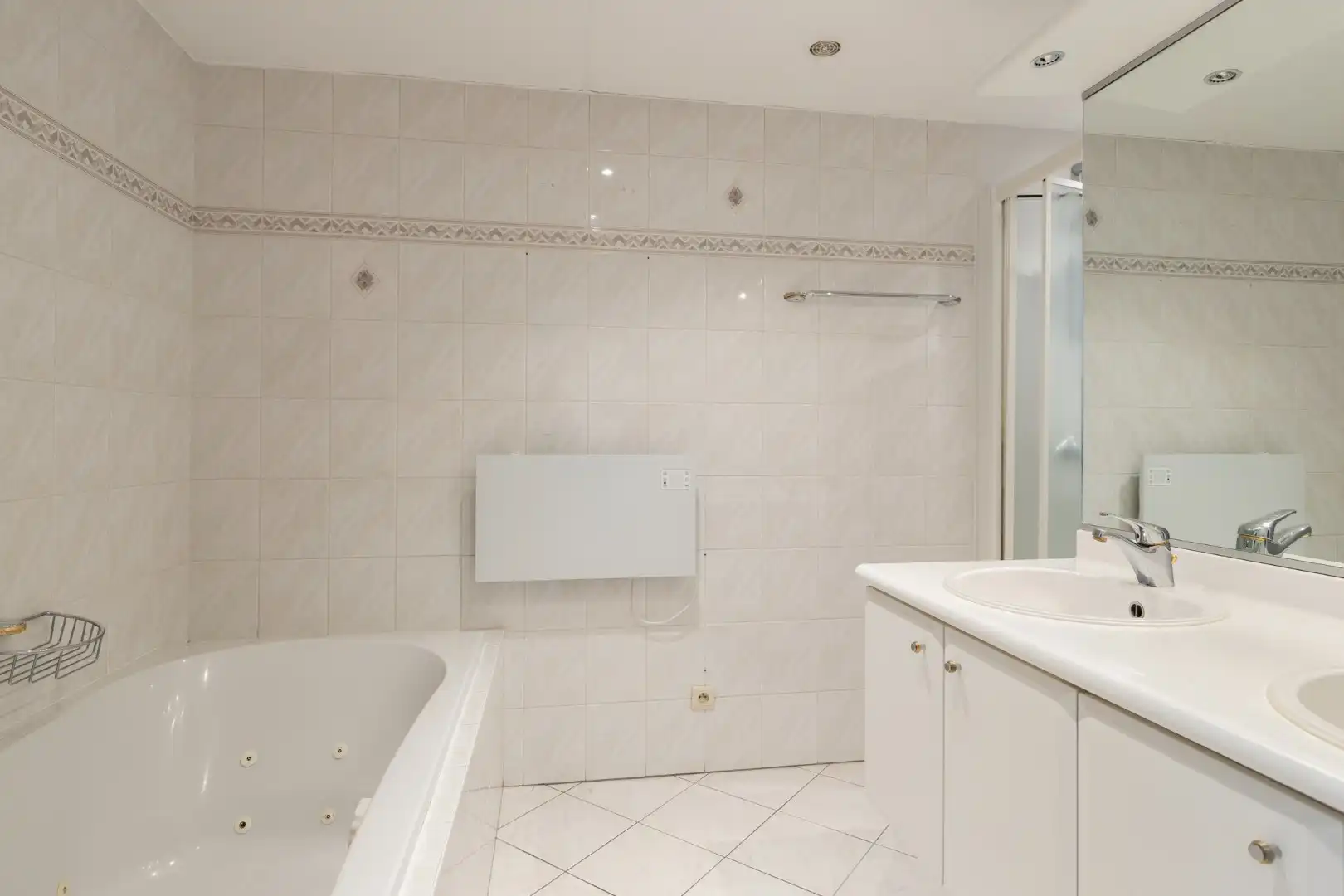 Ruim en lichtrijk appartement met 2/3 slpks, centraal gelegen in Mol - Ginderbroek !  foto 15