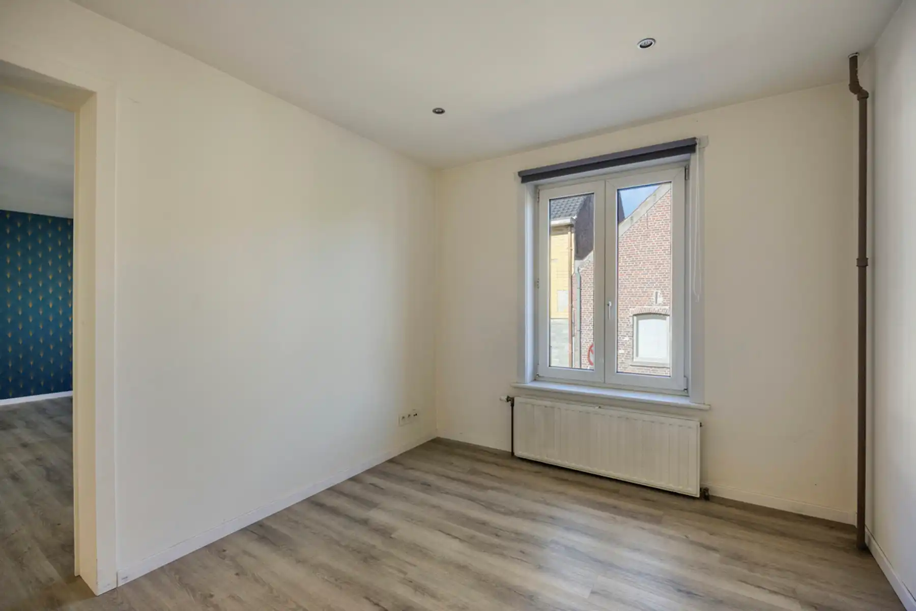 Ruime gerenoveerde centrumwoning met garage foto 20