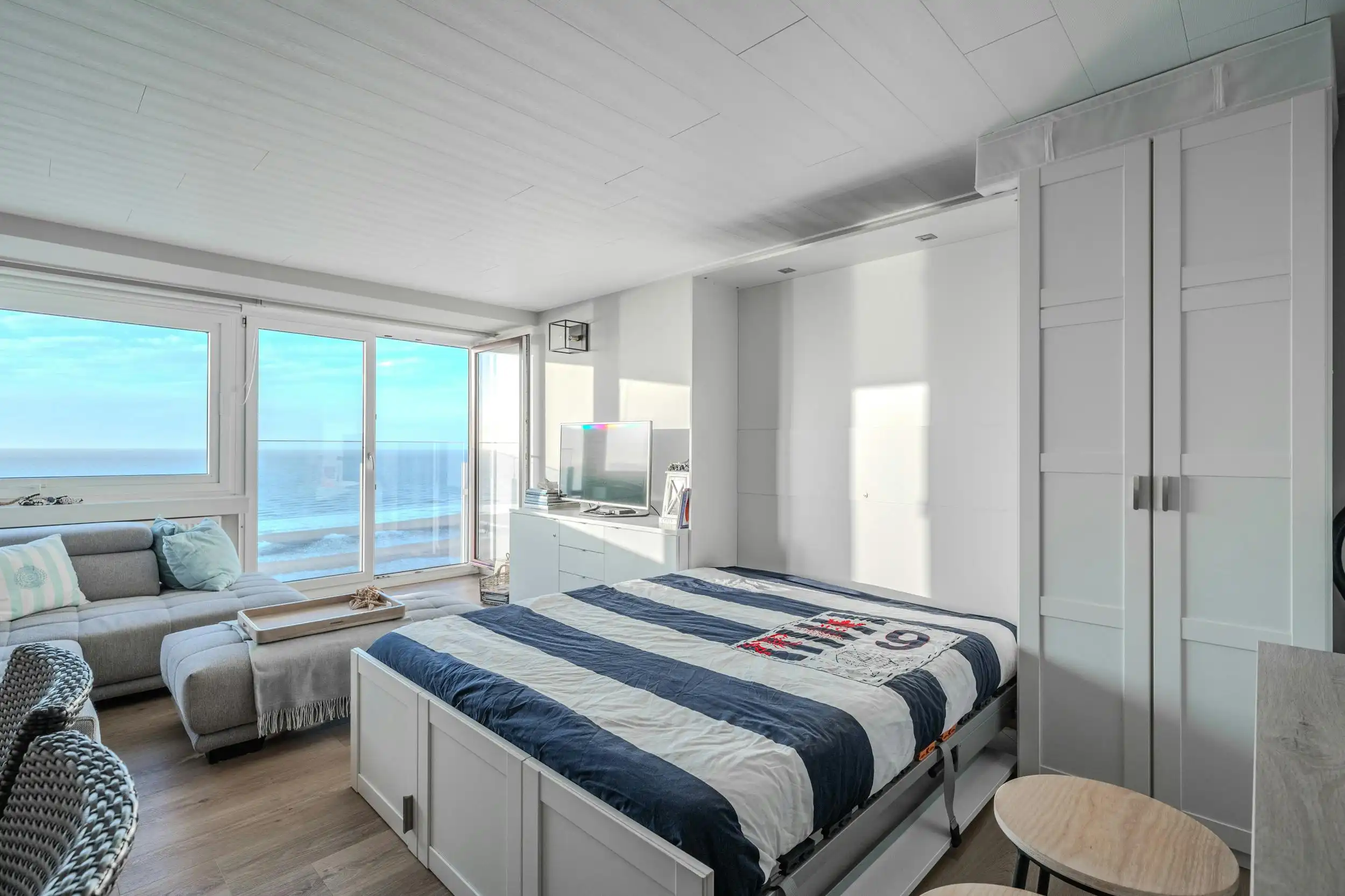 Prachtige studio met magnifiek zeezicht te Middelkerke ! foto 11