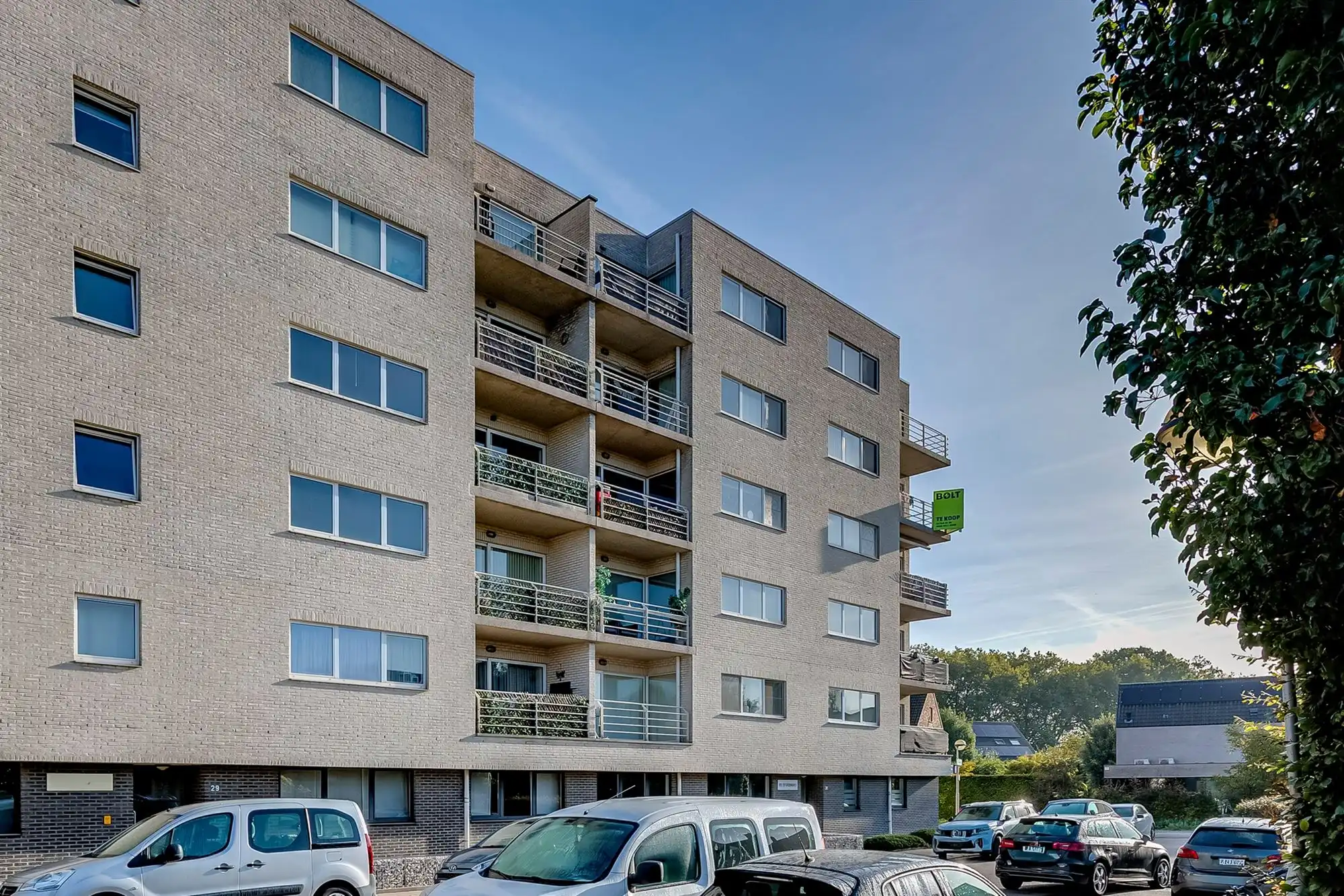 Ruim3-slpk appartement met terras en P foto 17