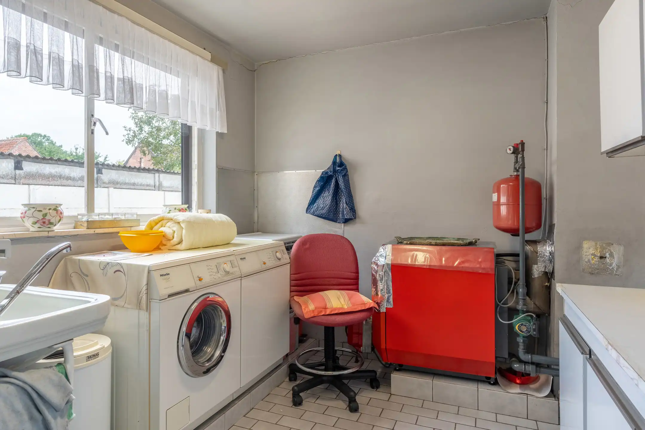 Zeer nette charmante woning met 3 slaapkamers op 579 m² foto 15