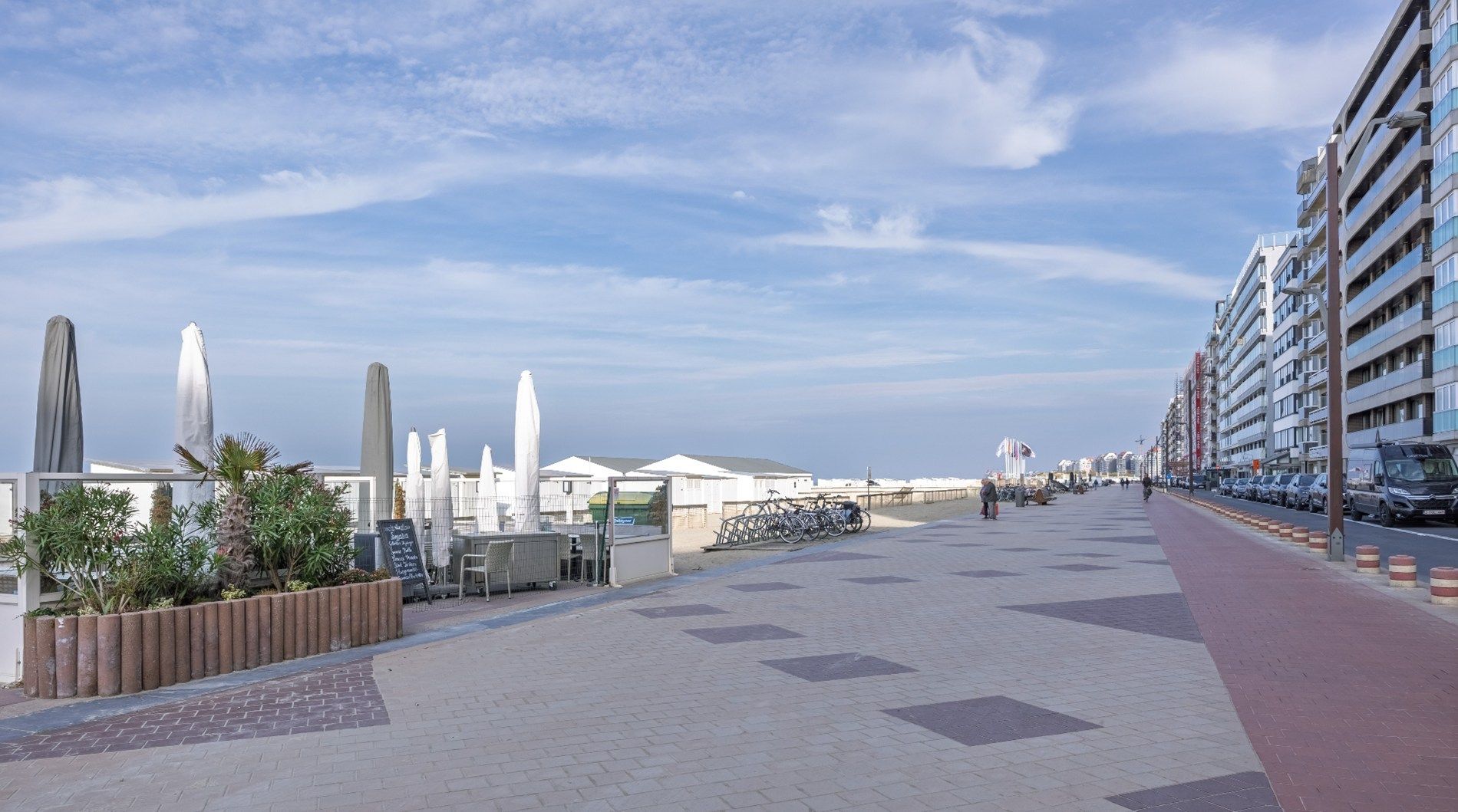 Uitzonderlijk hoekappartement met zijdelings zeezicht  foto 20