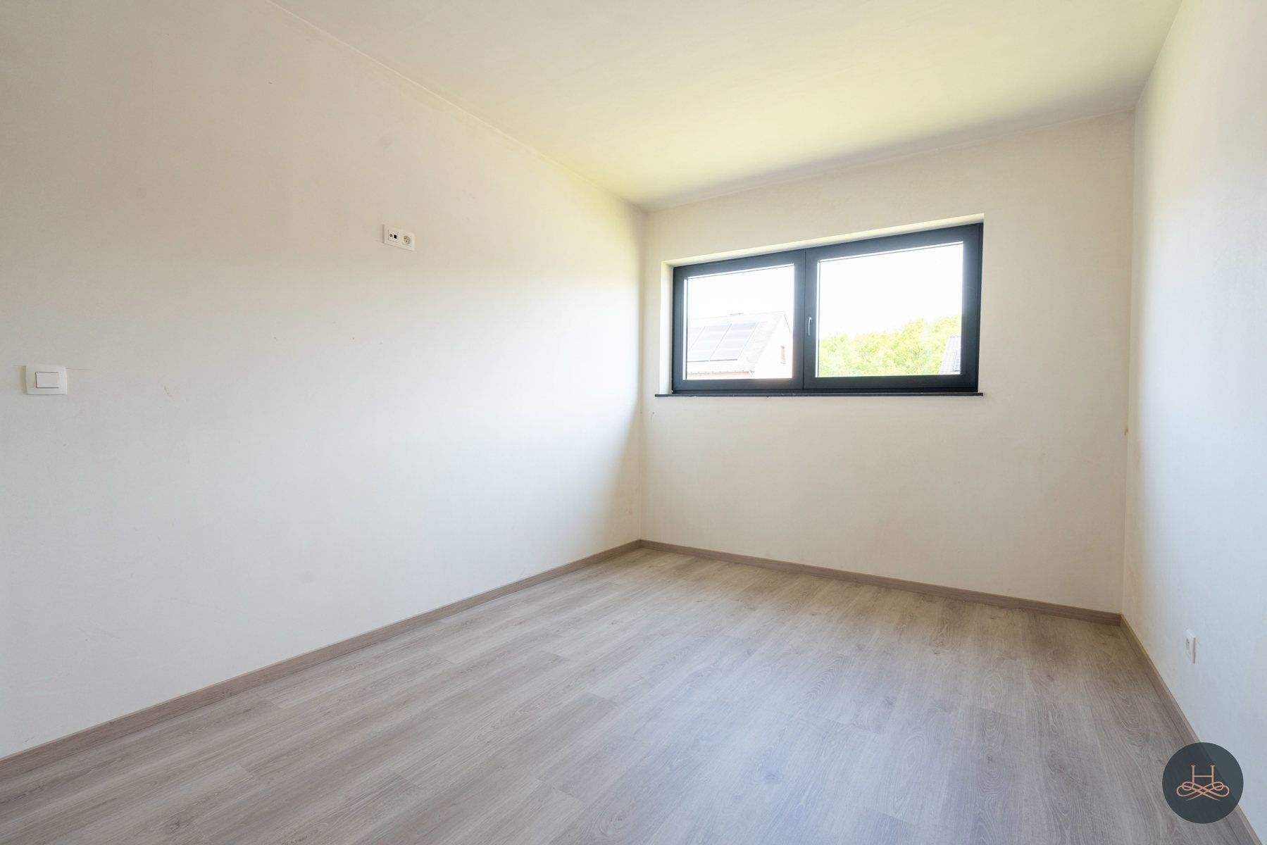 Gesloten BEN - woning met luxueuze afwerking op toplocatie foto 8