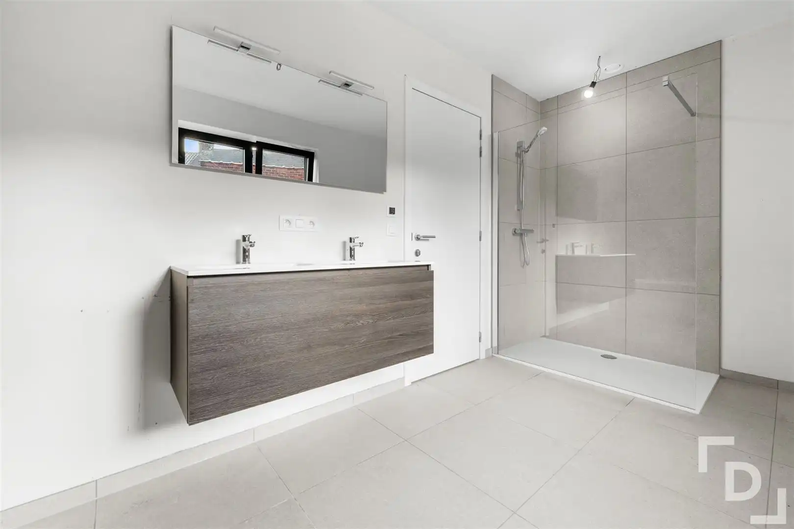 Eengezinswoning foto 8