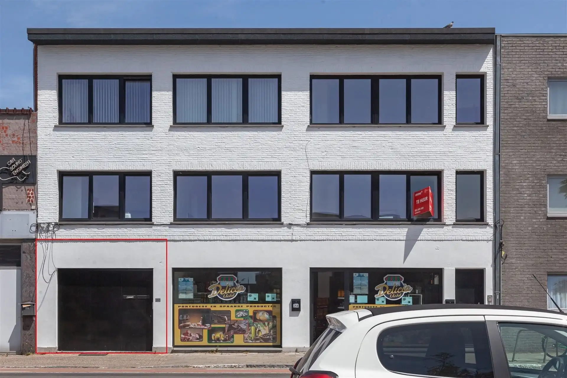 Stockage unit van +/- 32m² in complex van 15 units foto 4