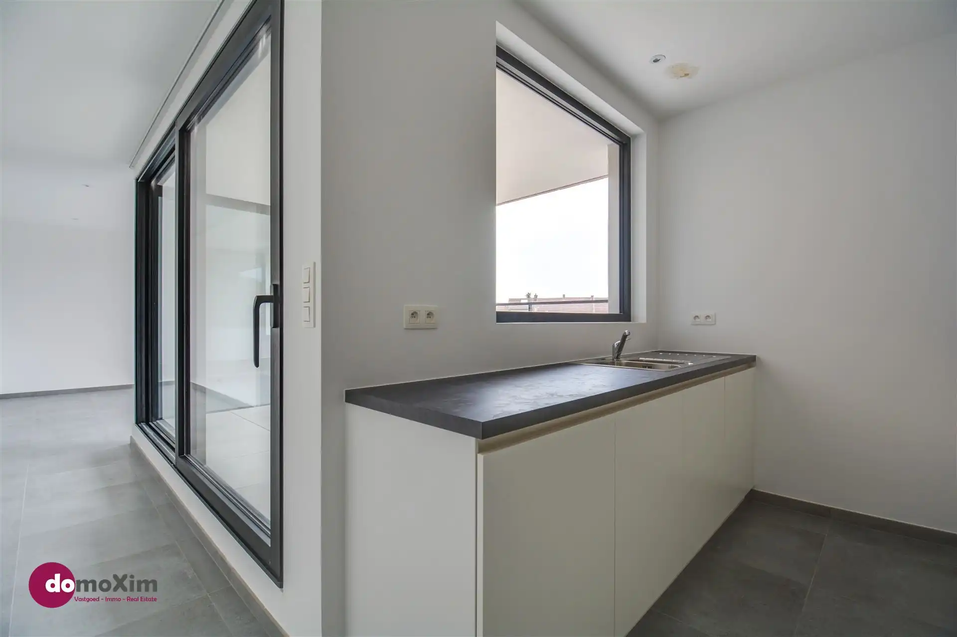 Lichtrijk nieuwbouw appartement met twee slaapkamers nabij Leuven foto 9