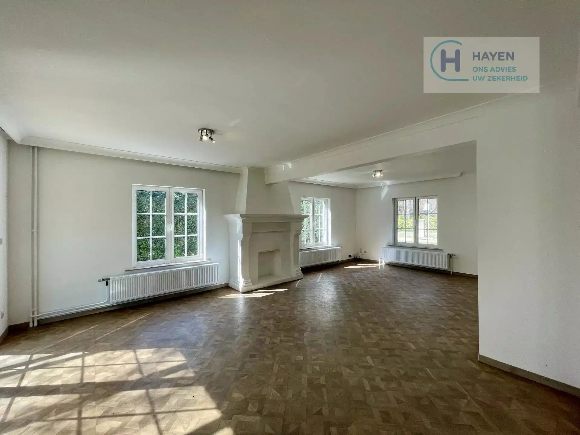 Villa met 4 slaapkamers en tuin foto 16