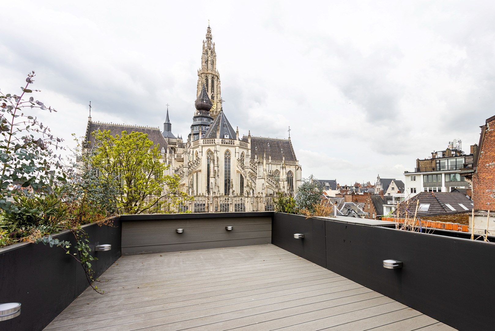 Prachtig gerenoveerd appartement (71m²) met dakterras (40m²)! foto 21