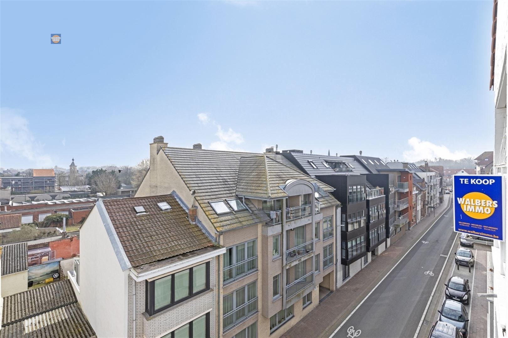 Lichtrijk appartement op toplocatie in de Panne foto 2