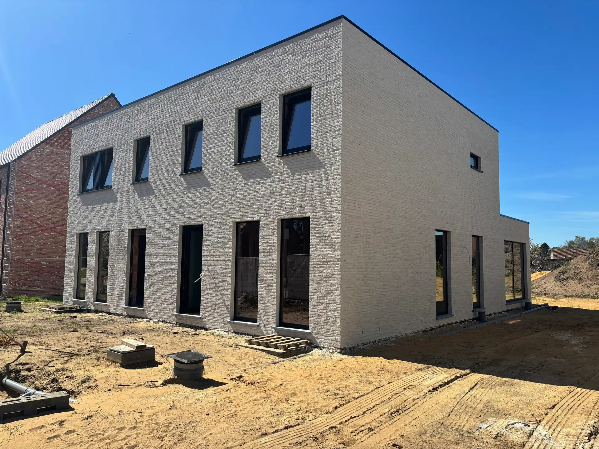 Nieuwbouwproject in Lille – 4 moderne halfopen woningen foto 10