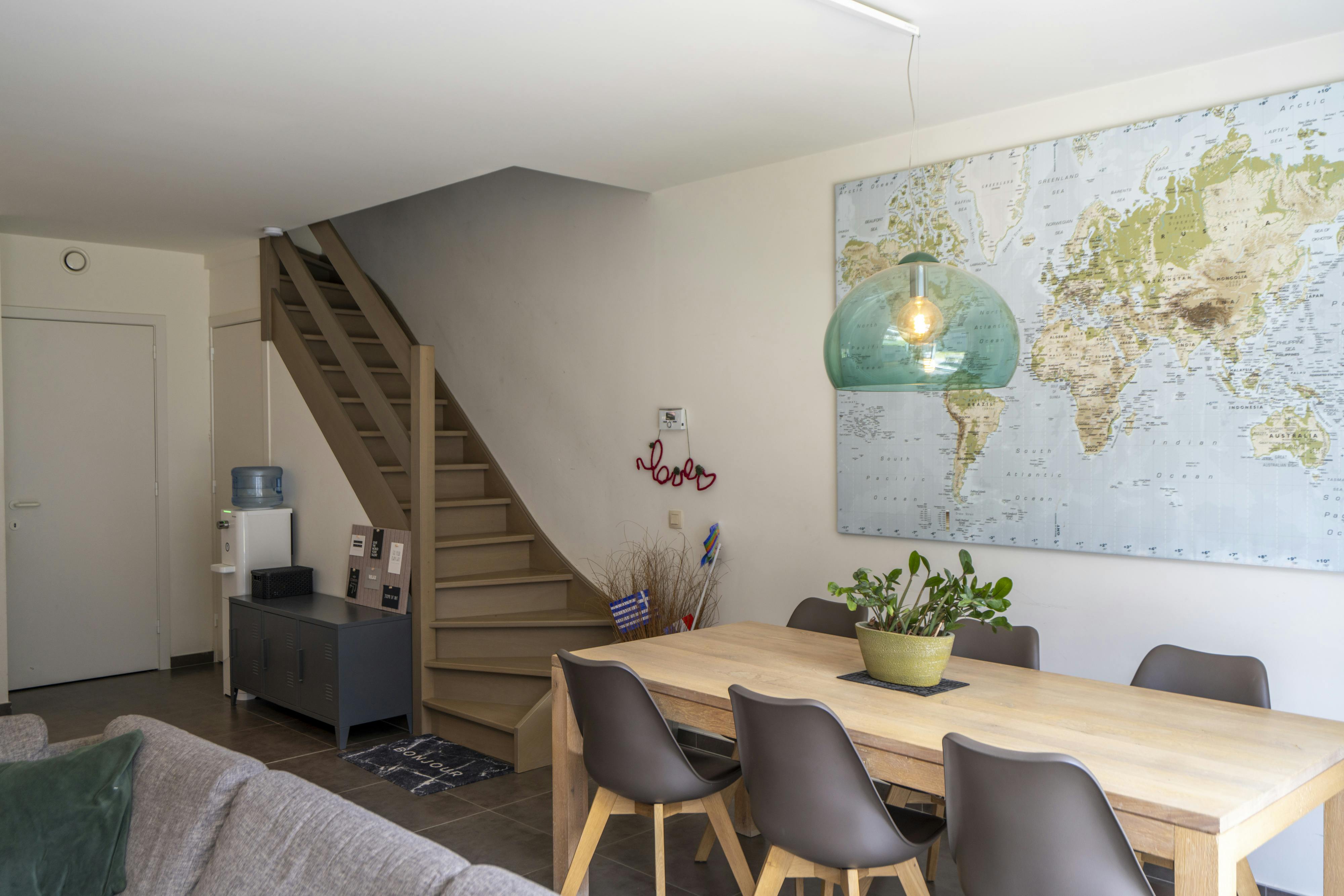 Recent huis met 4 kamers te koop in rustige wijk in Waregem foto 7