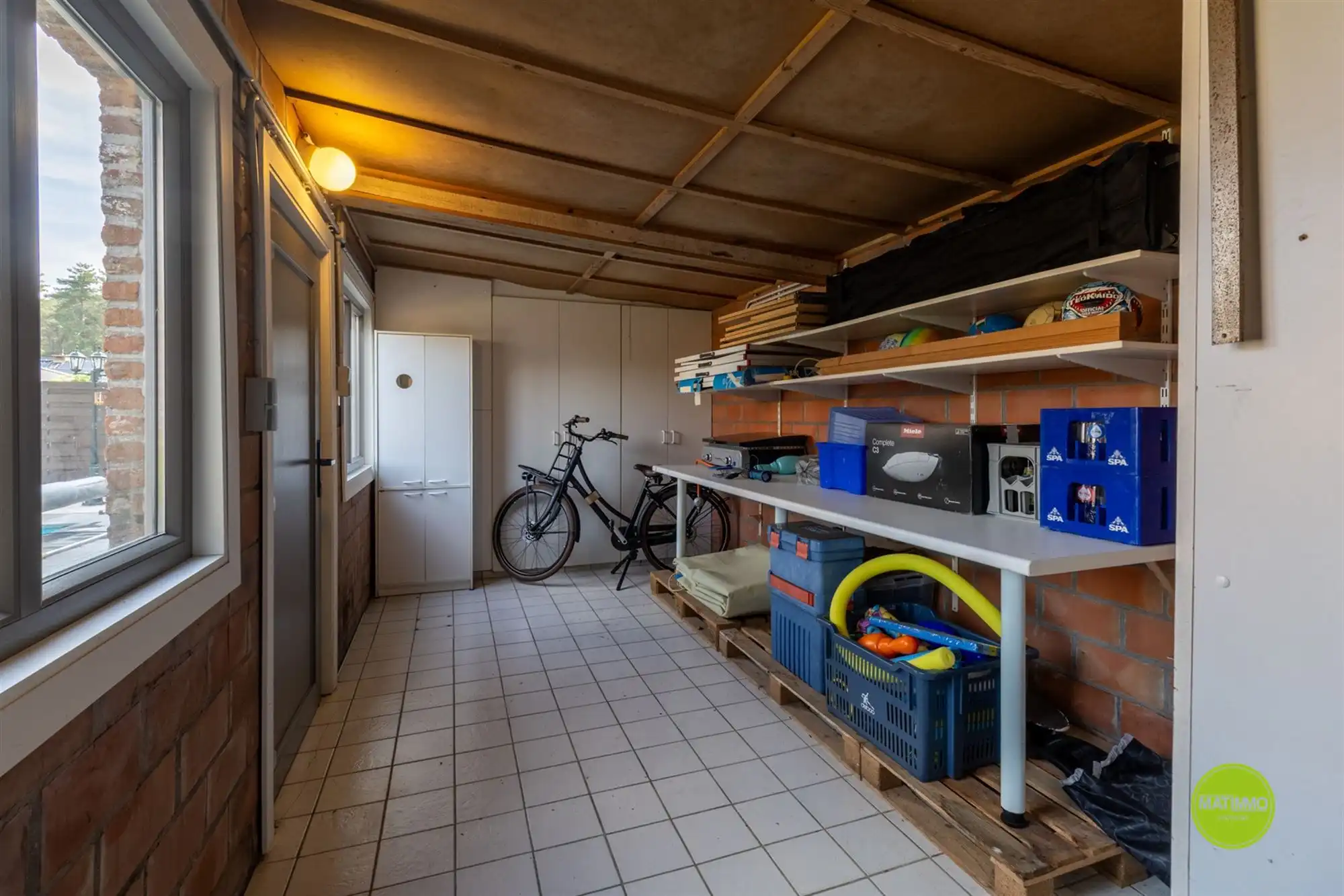 Instapklare gezinswoning met mooie tuin op toplocatie foto 28