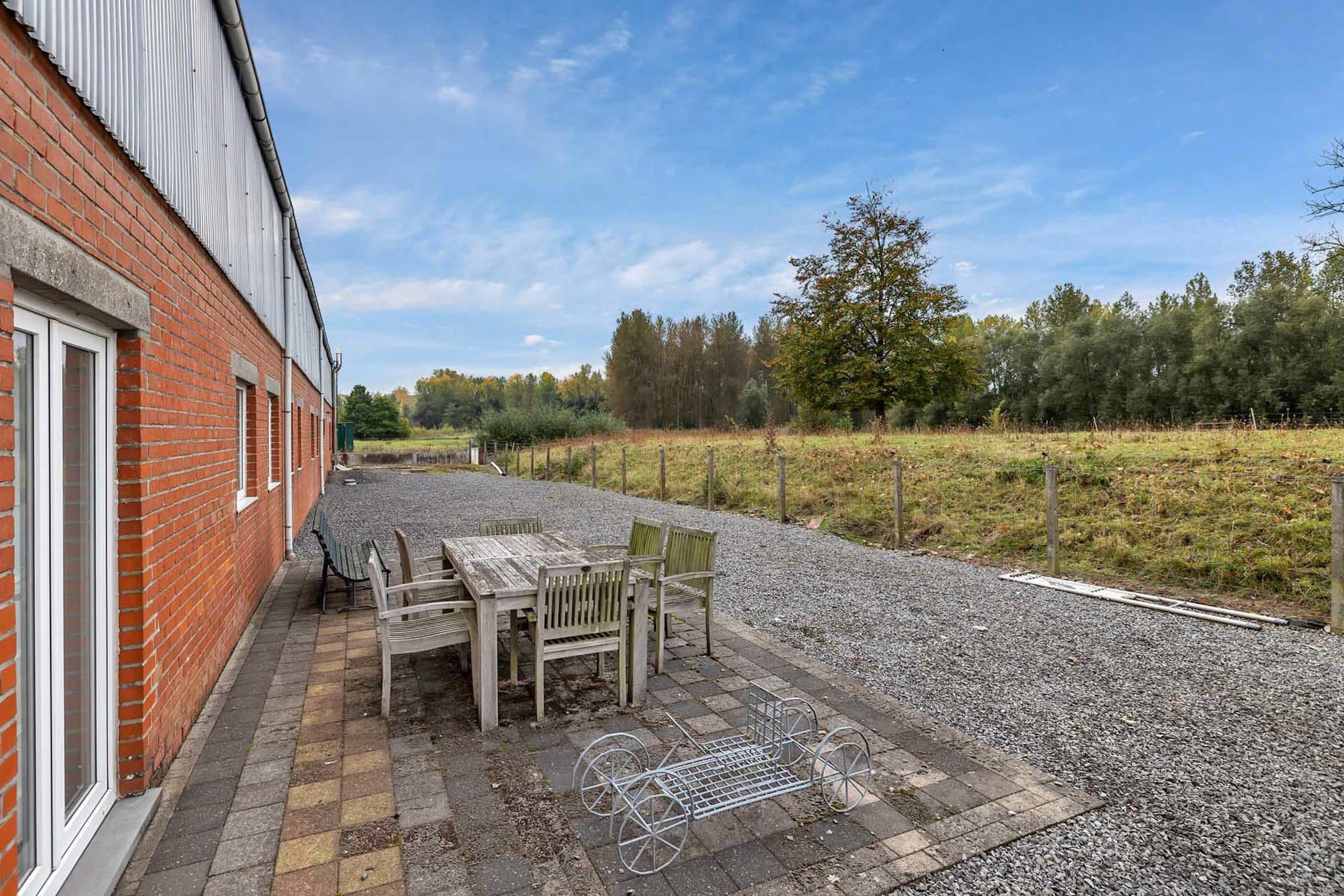 Ruime loods met woonentiteit  foto 20