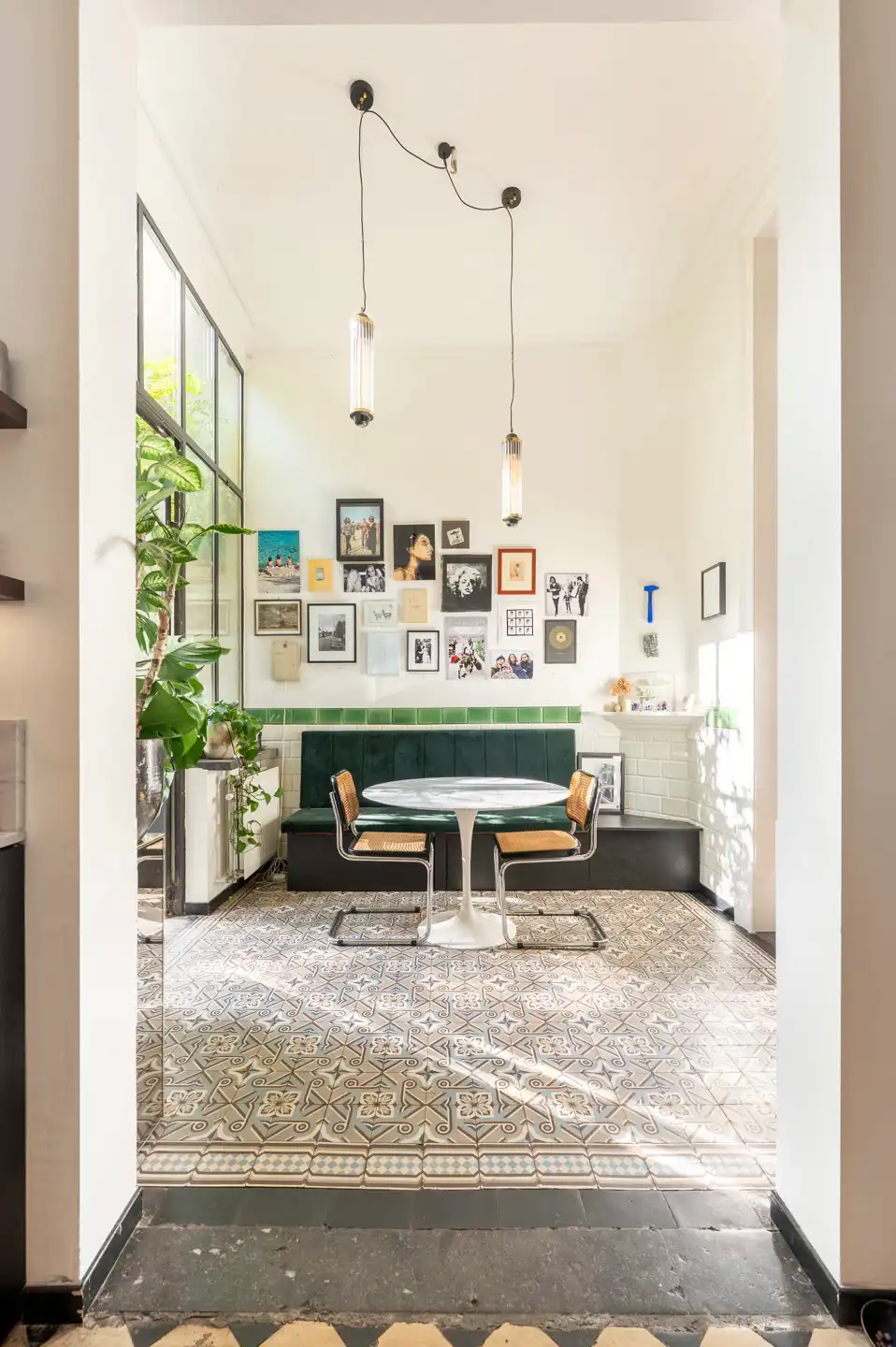 ANTWERPEN HARMONIE. Herenhuis met karakter, tuin en parking! foto 6