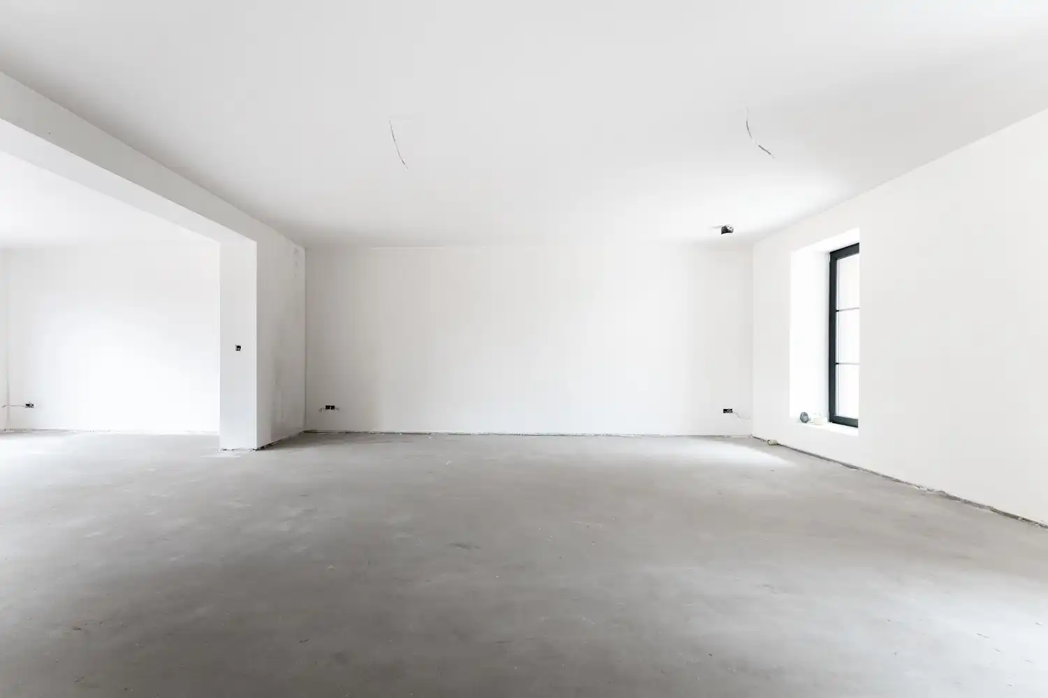 Charmante gerenoveerde CASCO + woning te koop in Leopoldsburg - 4 slaapkamers, 1 badkamer, ruime keuken en 2 toiletten op 237 m², volledig gerenoveerd in 2026! foto 14