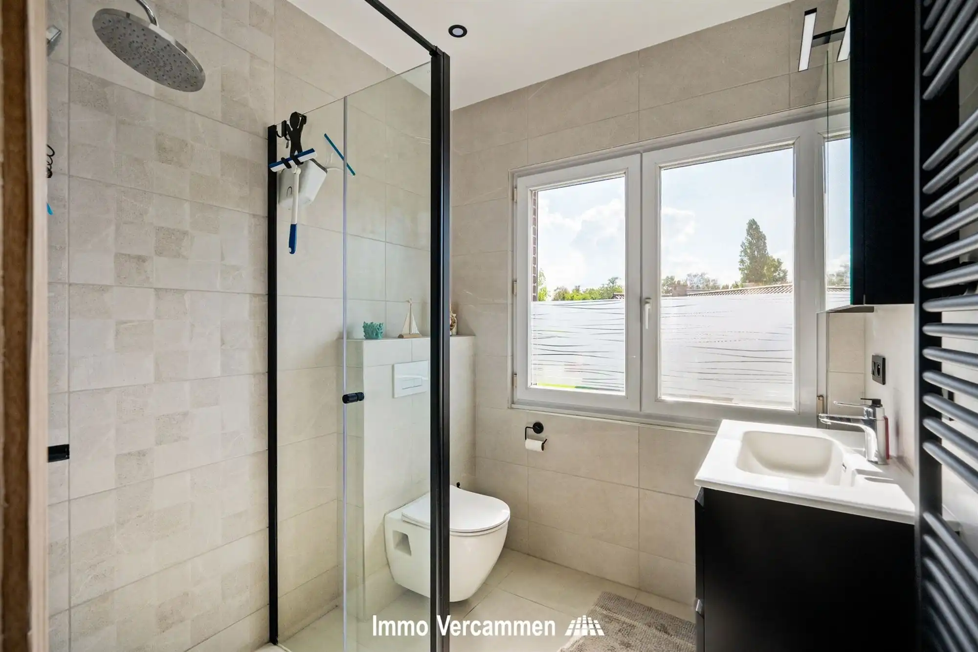 Charmante woning met heel wat potentieel te Duffel foto 8