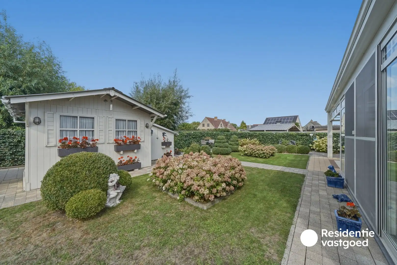 Ruime open bebouwing met 3 slaapkamers en prachtige veranda in Oudenburg foto 13
